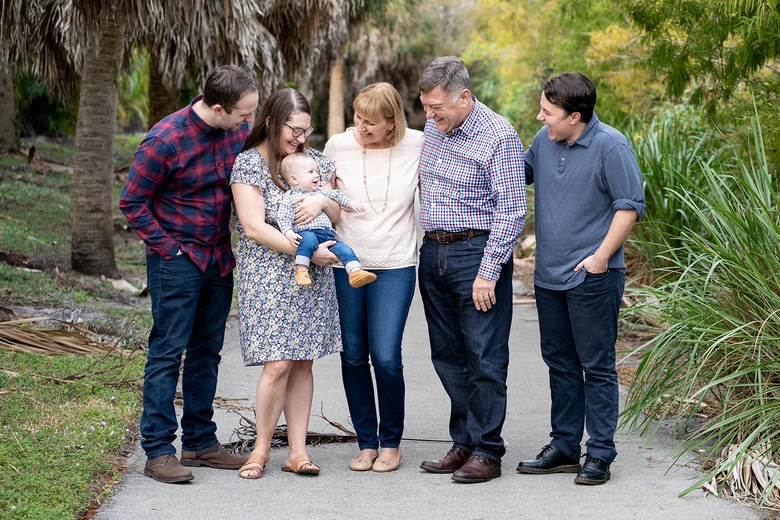 extended family of 6 | volunteer park plantation family photographer