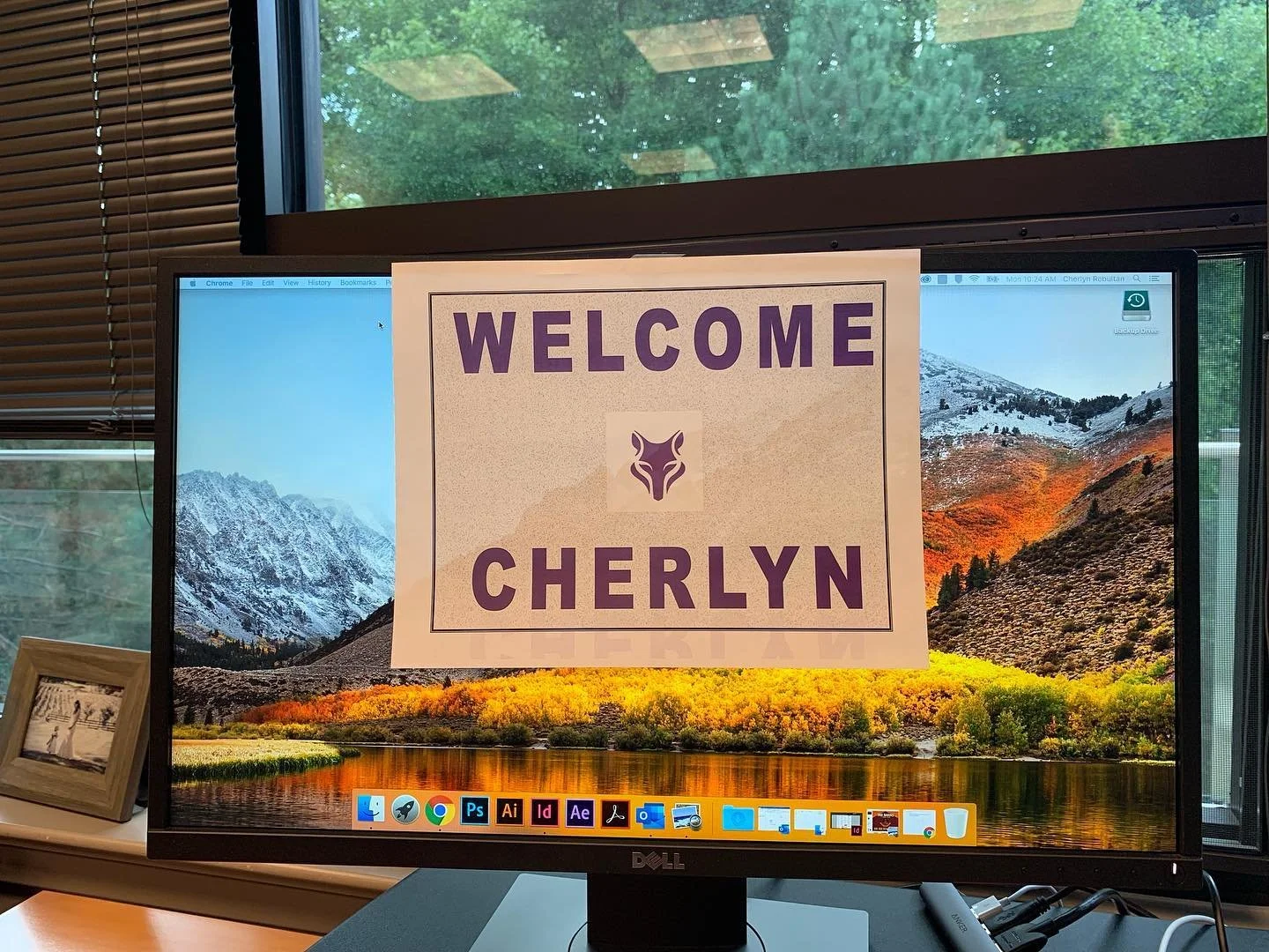 This was on my first day at work. Got in the office at around 8:20am (I probably got up at around 5am out of excitement). I&rsquo;ve met a LOT of people on my first day, which is a little overwhelming for an innately introverted like me. 😆 But I rea