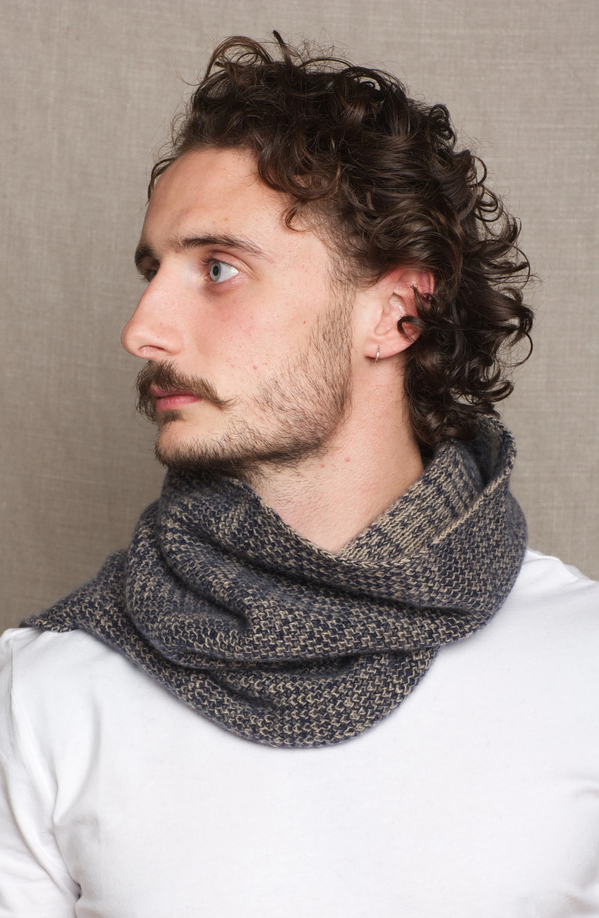 mens cashmere snood