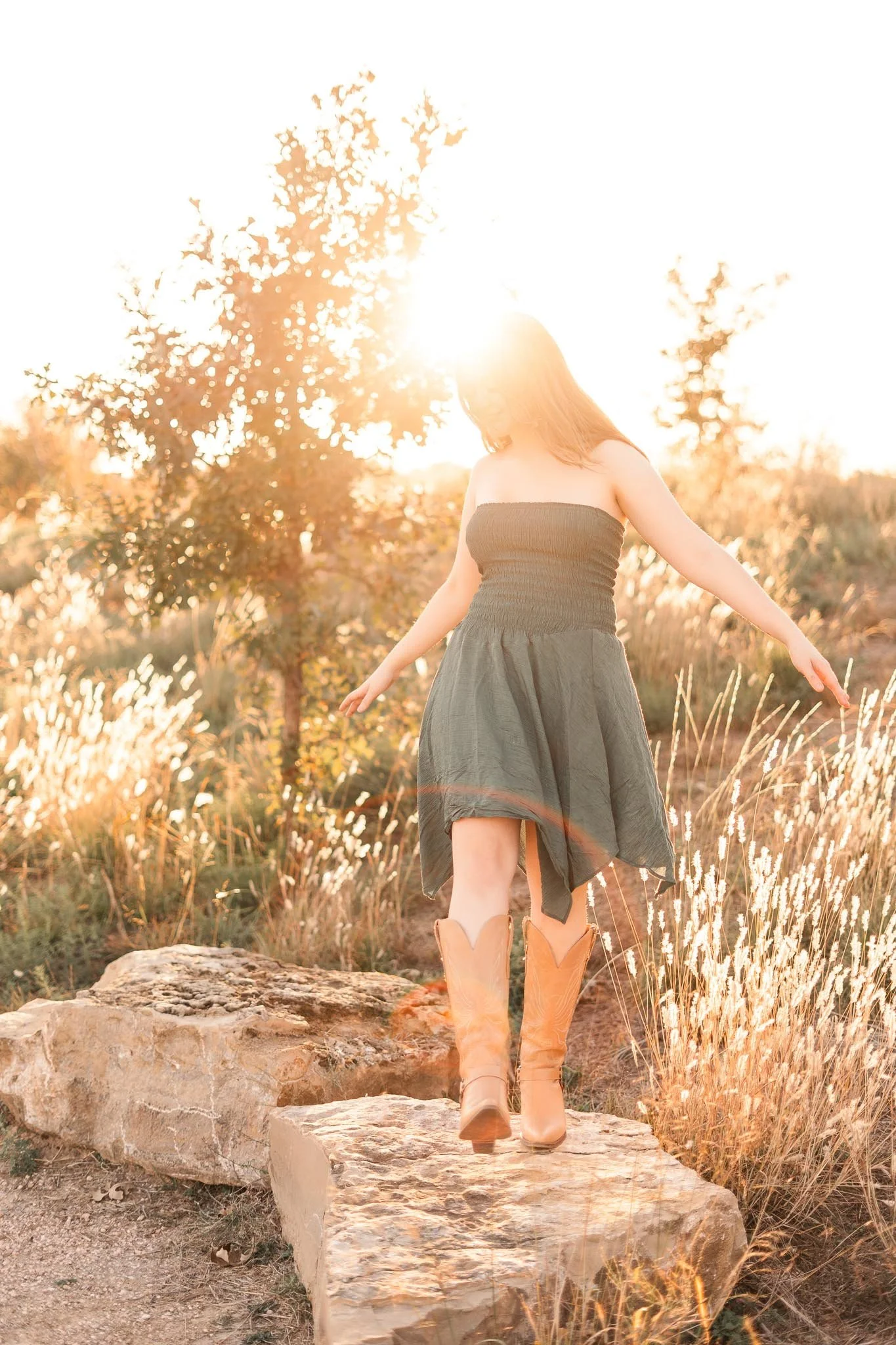 Anna Hughes reel--12.jpg