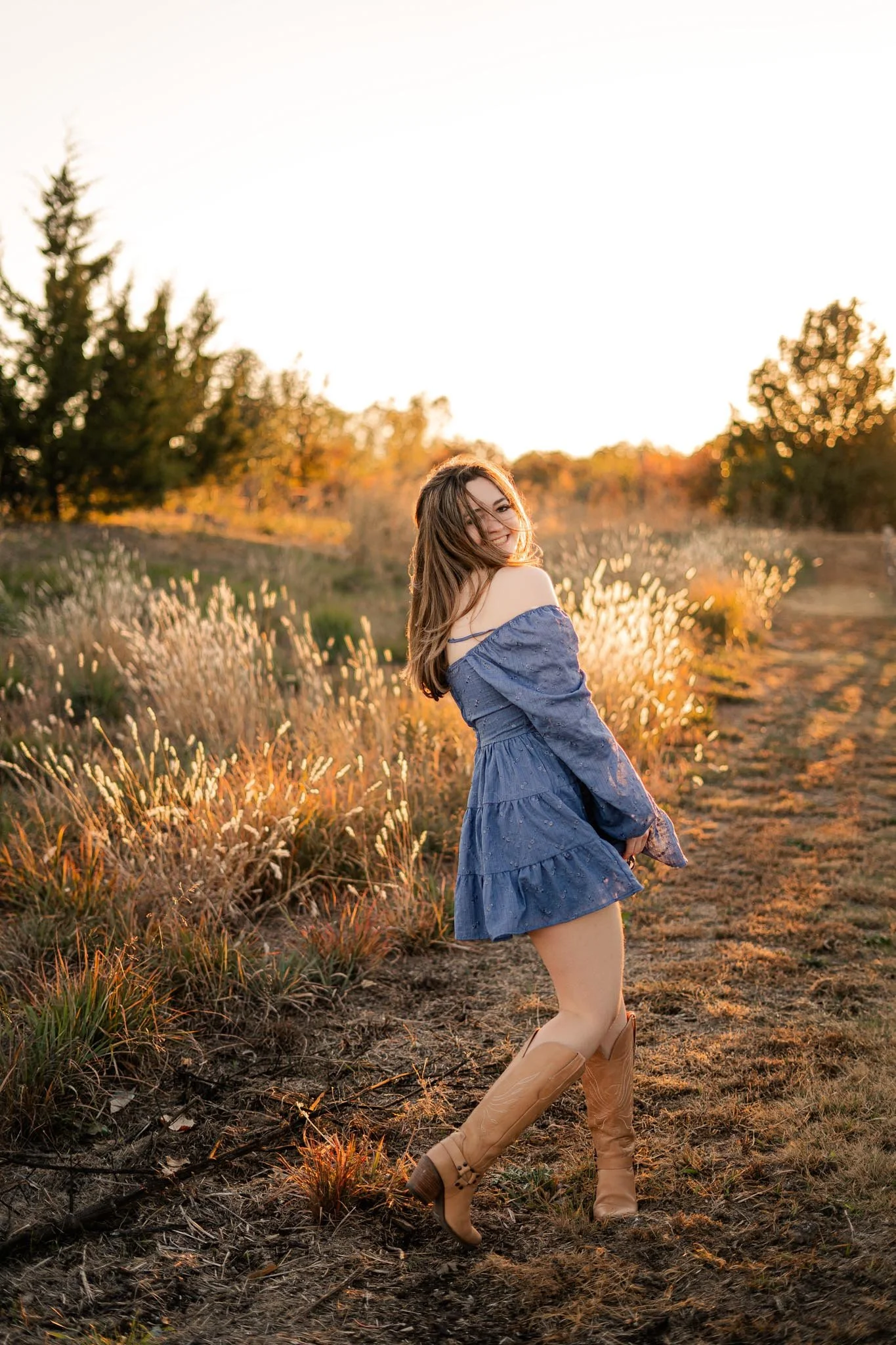 Anna Hughes reel--19.jpg