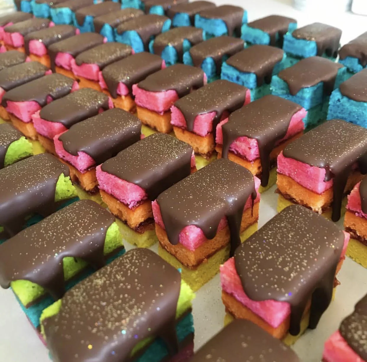 Zola Bakes Ship Nationwide On Goldbelly
