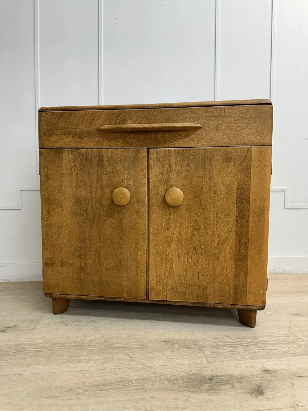 Heywood Wakefield Hutch/China Cabinet *Customizable Refinishing or