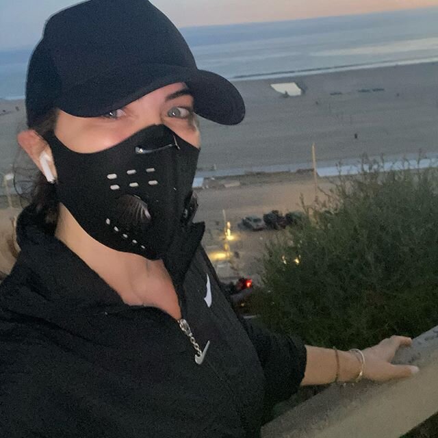 Reminder...Running is free. You can do it anywhere. Especially if you&rsquo;re white &amp; in Santa Monica
😒😣😞
Just kept thinking tonight as I ran that I CAN breathe. White privilege is real - we can&rsquo;t outrun it. 6.5 miles of being with my o