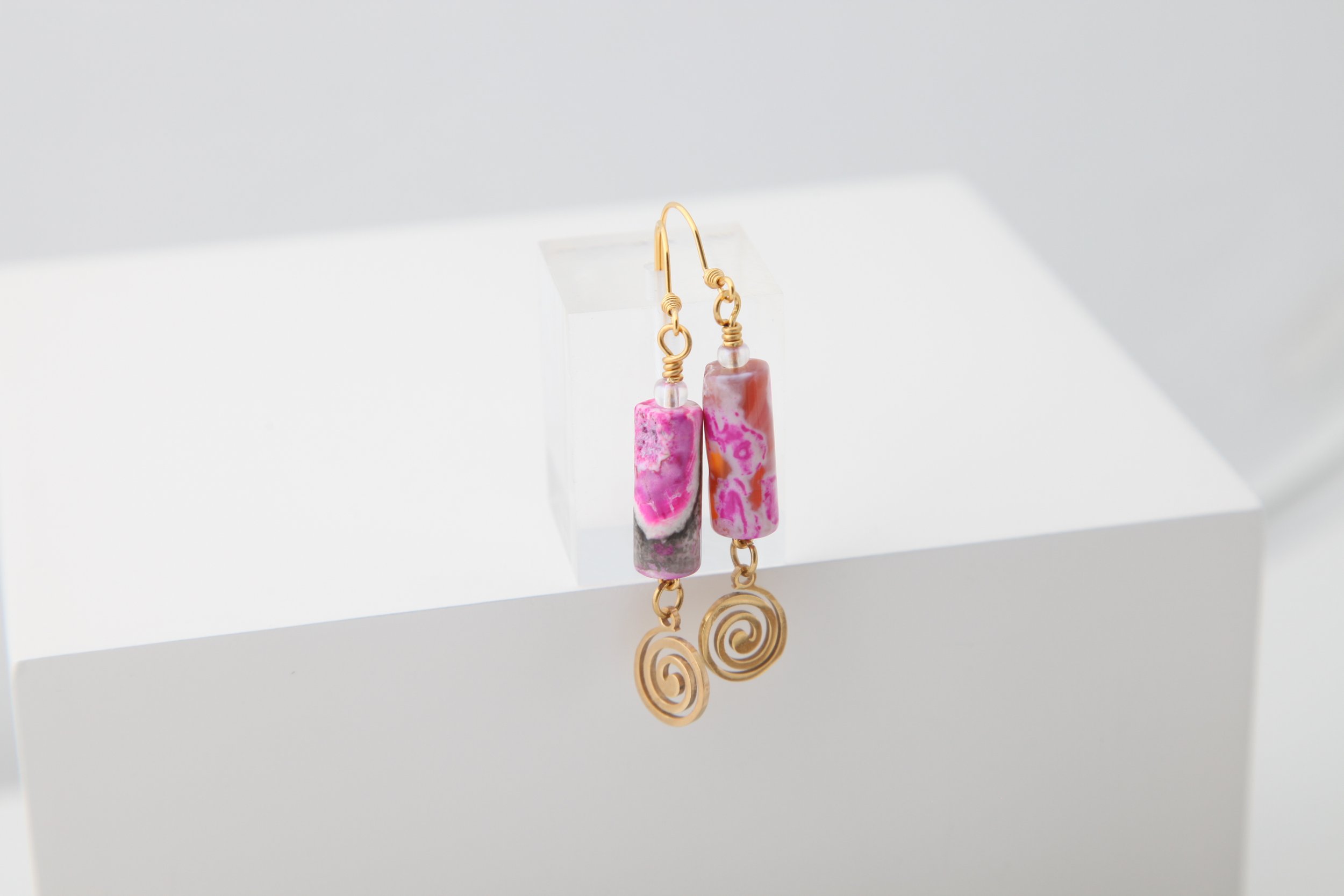 K-E8 Agate earrings assorted colours pic 6.JPG