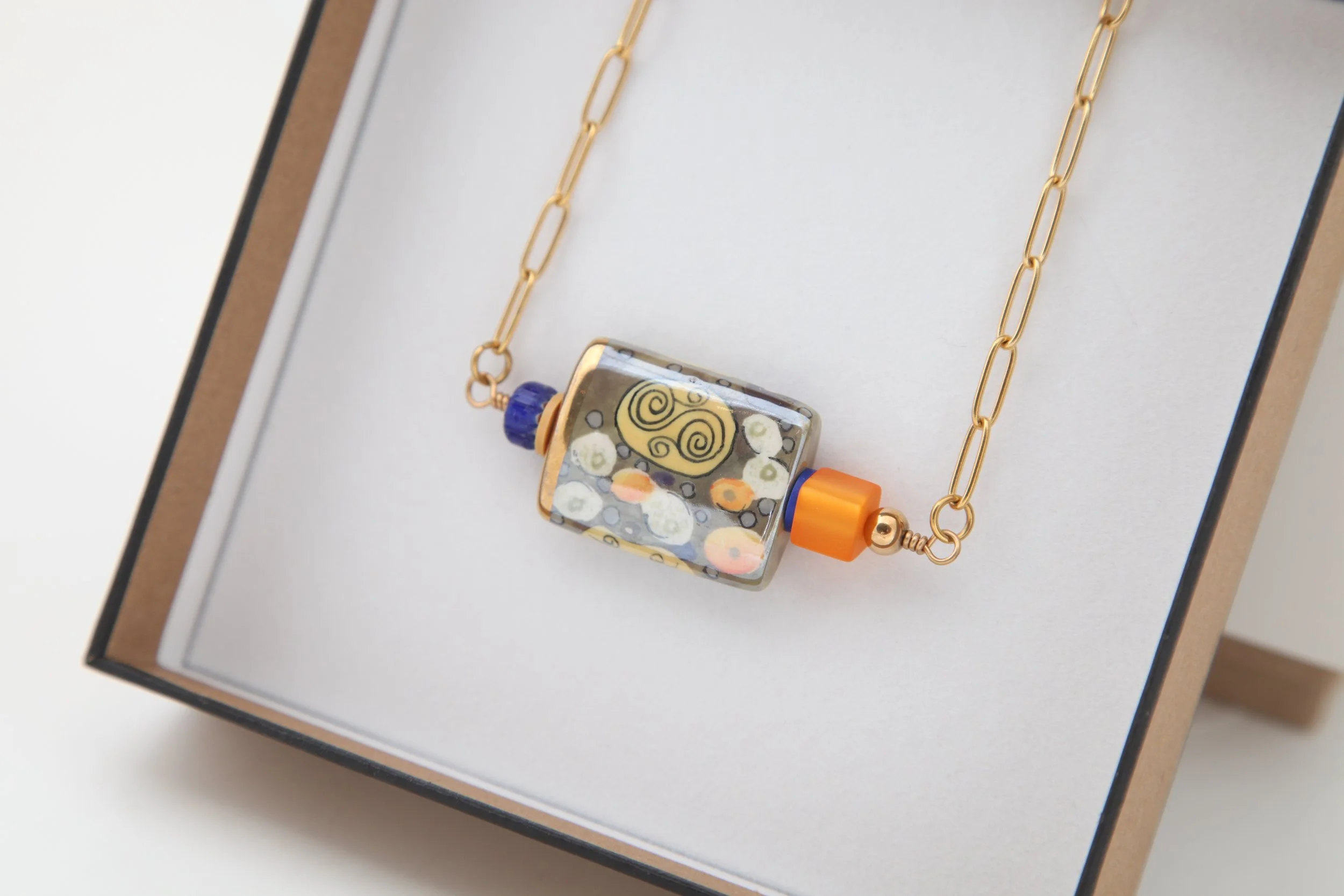 K-N2 yellow painted porcelain necklace pic 2.JPG