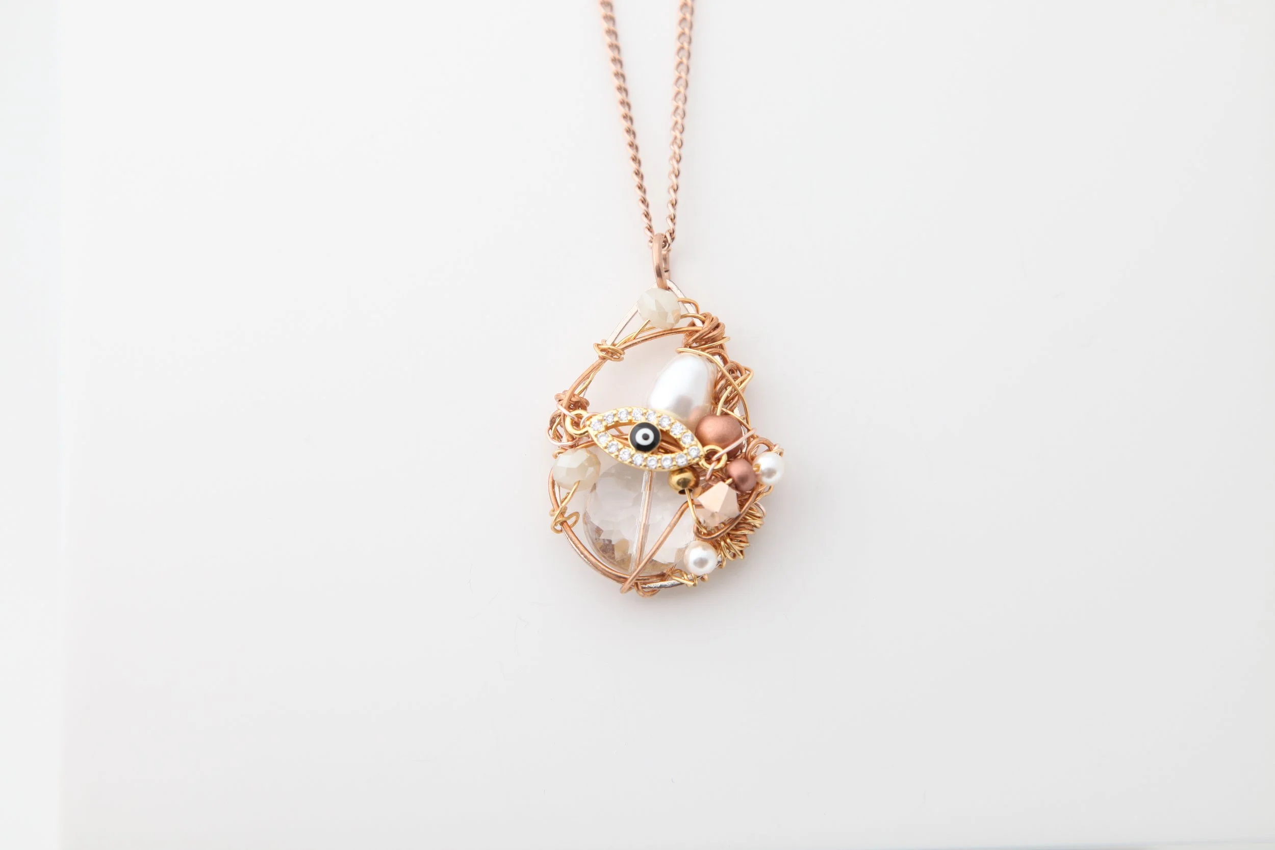 K-S1 teardrop statement necklace pic 1.JPG