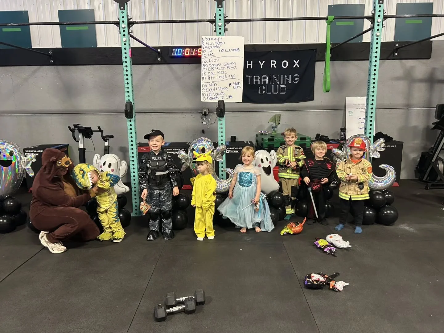 Holy cuteness overload
Yay baby fit class!!
And nicole your ballons are always fantastic 
@nicoleboissonballoonartistry 

#warmancommunity #warmansk #notagymsk #babyfit #martensvillesk #osler