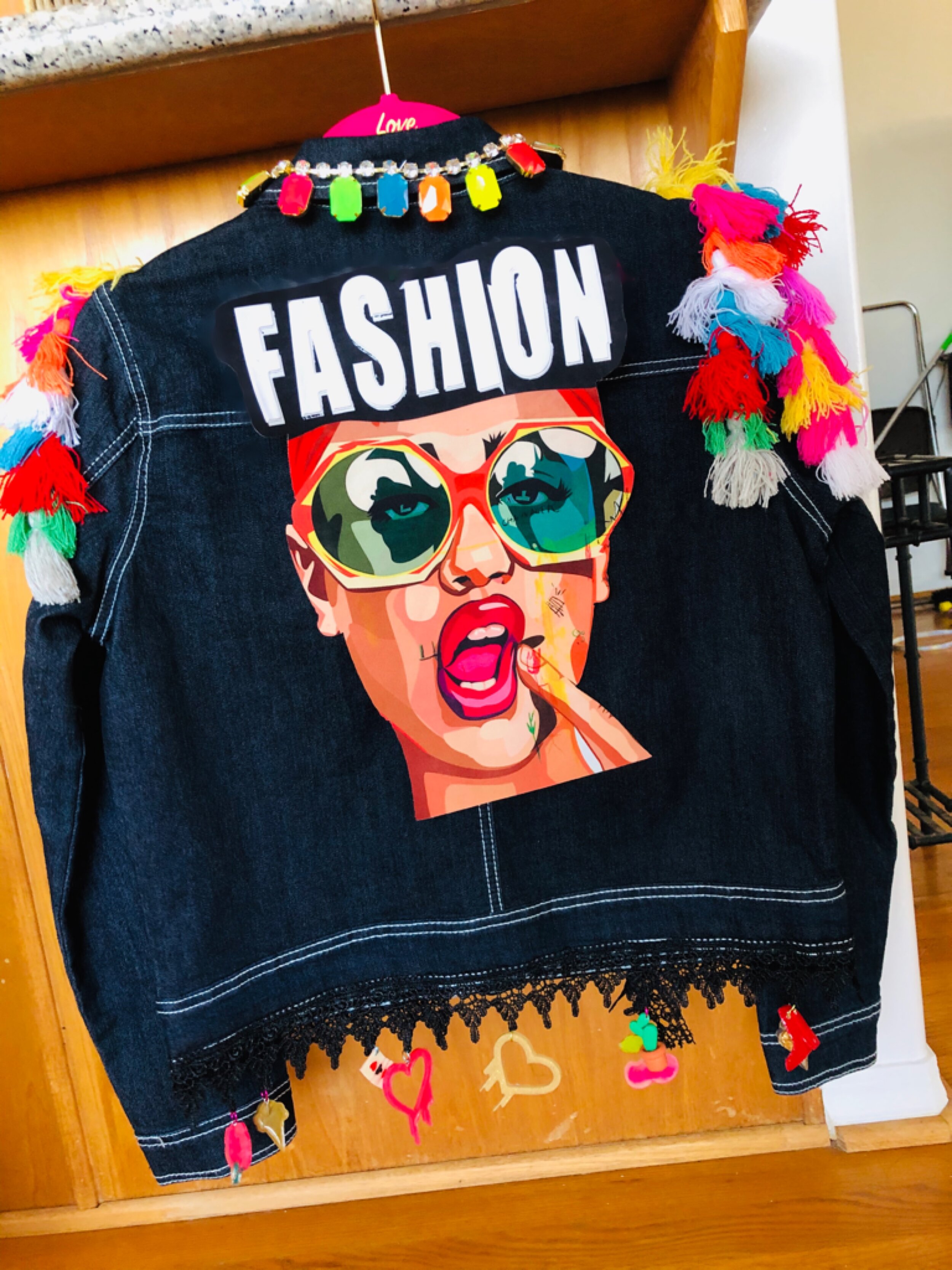 AB754DA8-CE43-4704-B7D7-3E9F1201EA83