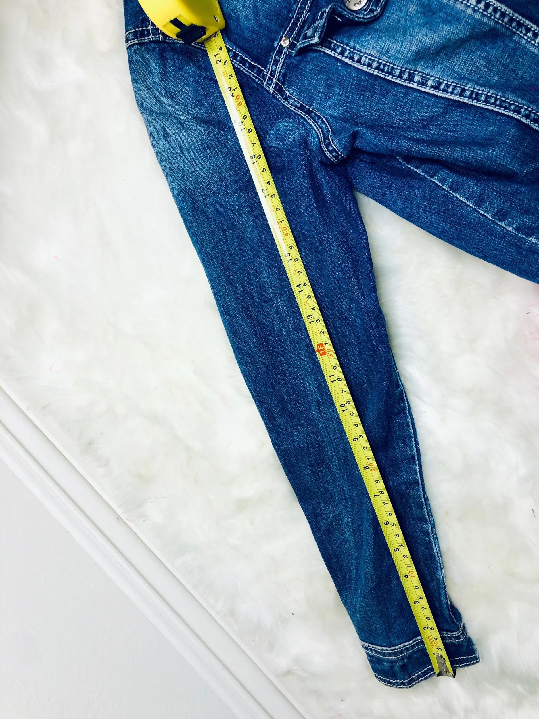 07F3F46E-0742-4216-9233-CBC75D6FEA18