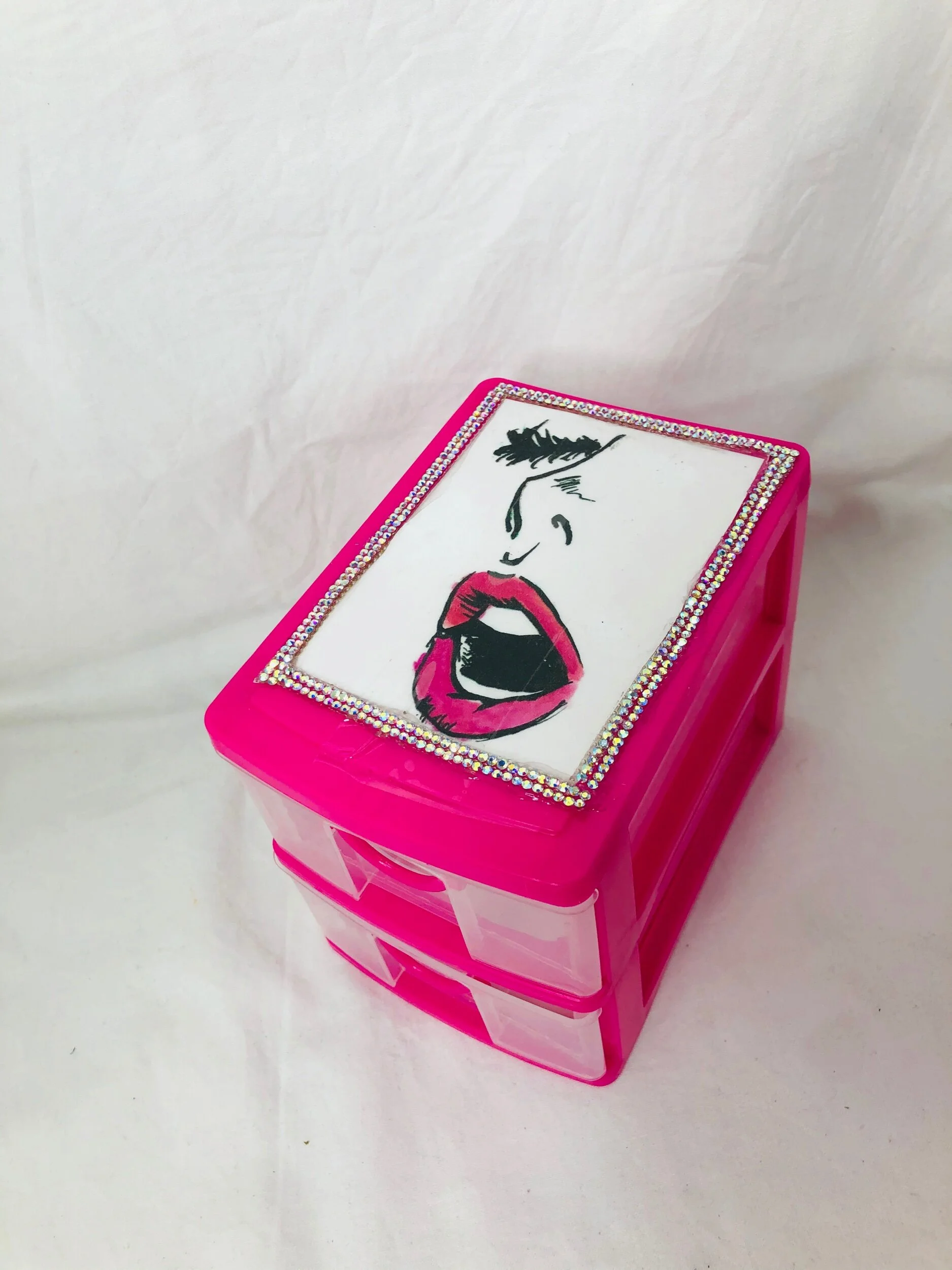 FA6DF558-7AA6-49D4-AFFD-8FADEC8B0D6E