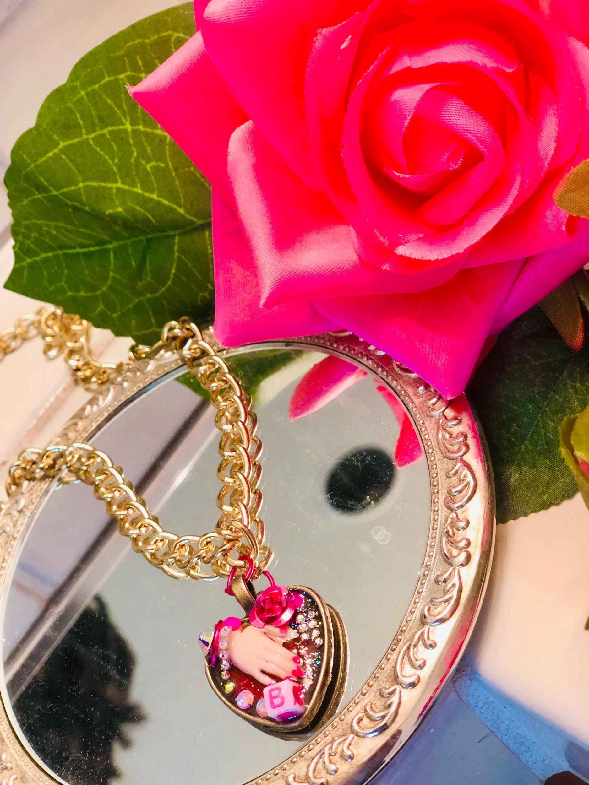 3836E5C2-7205-4E5E-A551-943486B7215C