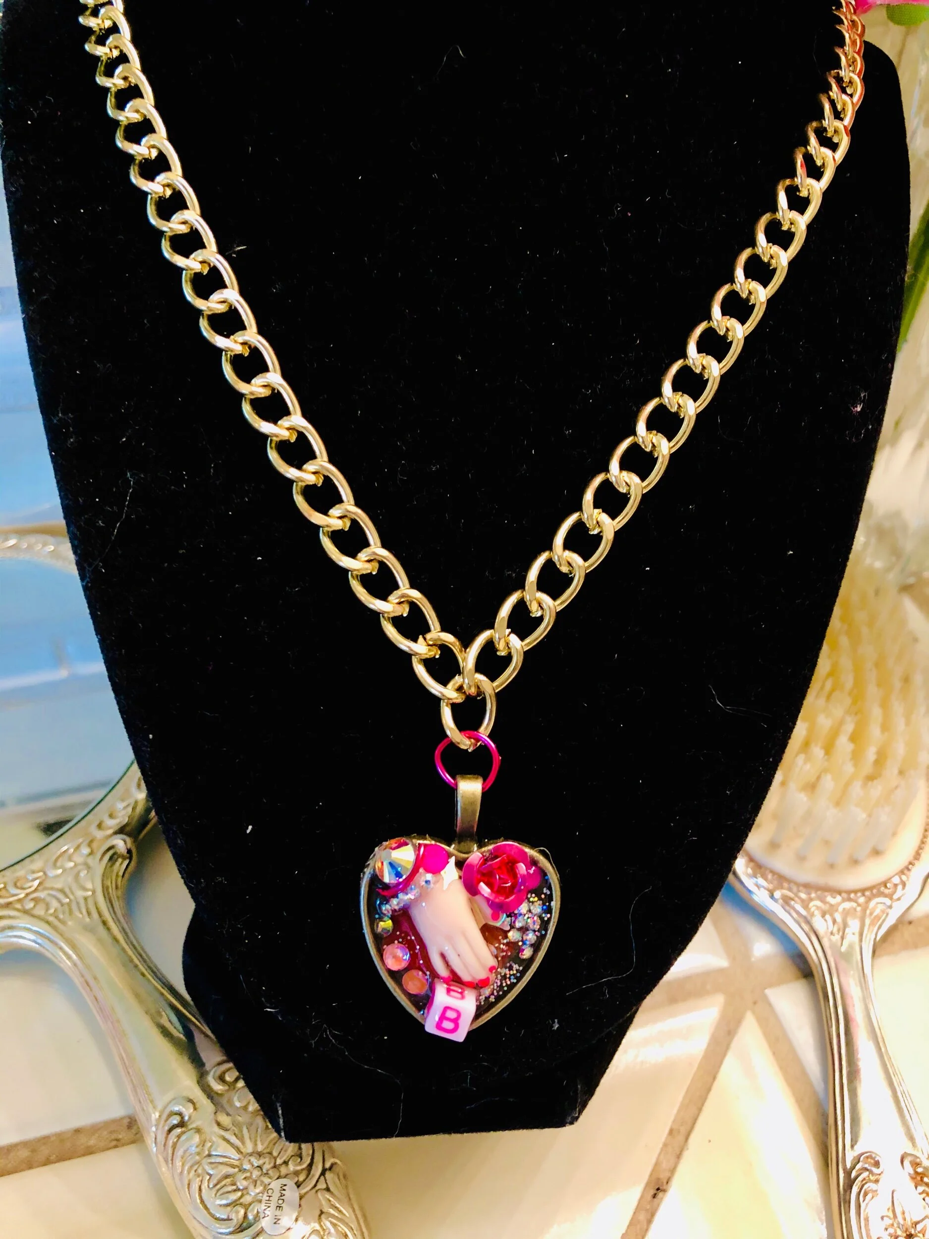 4CE2E5FD-1F7E-4AEC-8CB0-3D607BD69BFF