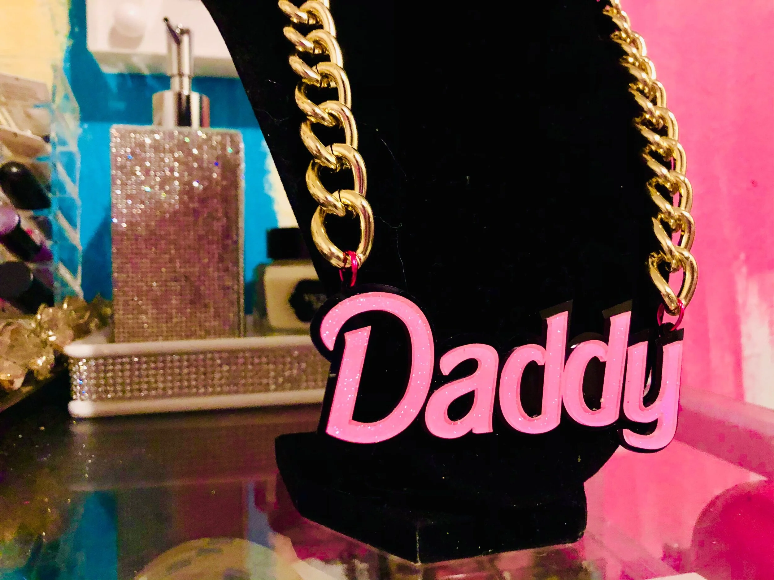 0332107C-C948-40A0-B0EA-4CA9E2647622