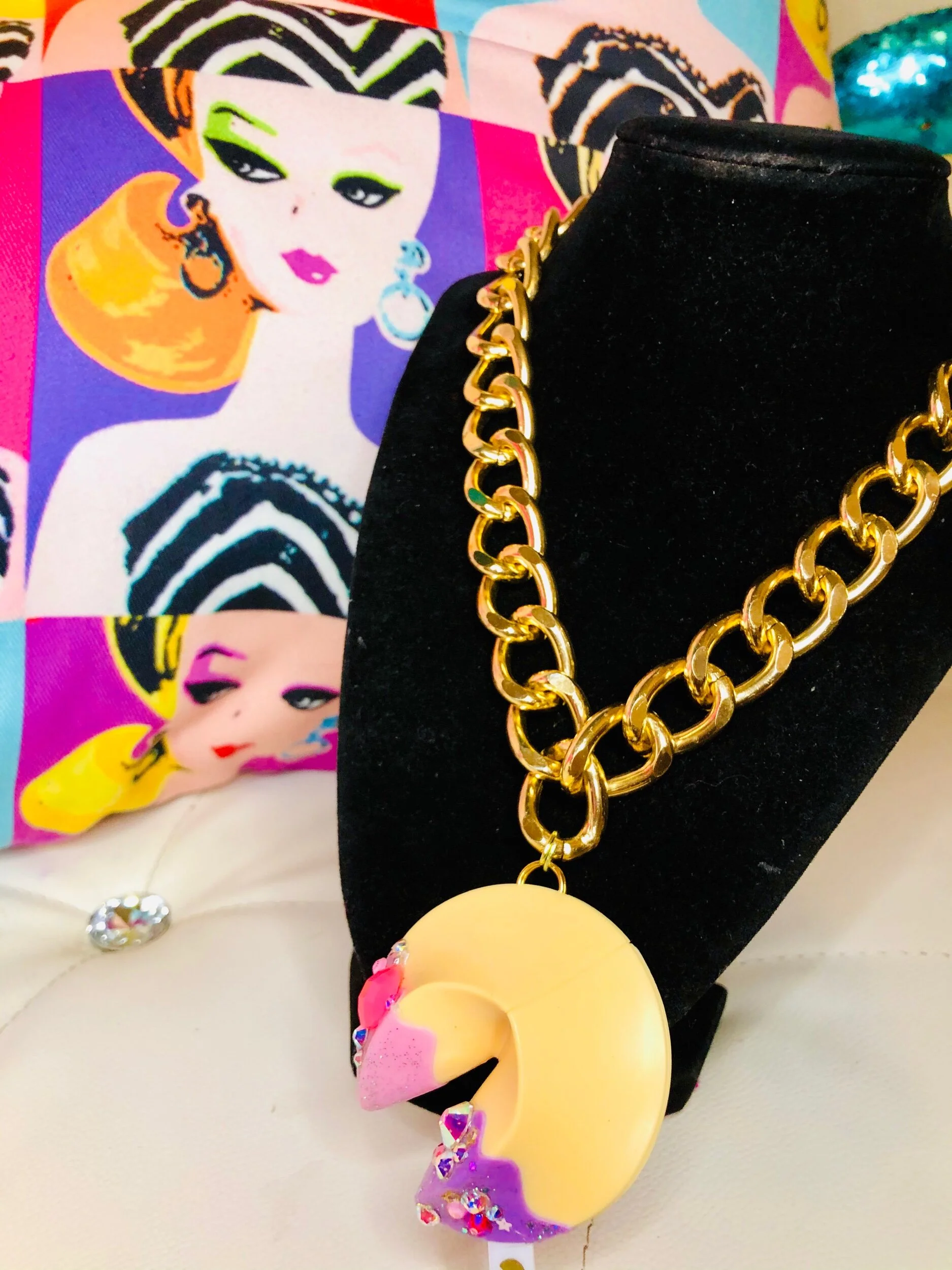 8C2E10D8-1317-4B12-AD36-DADE99DB99F8