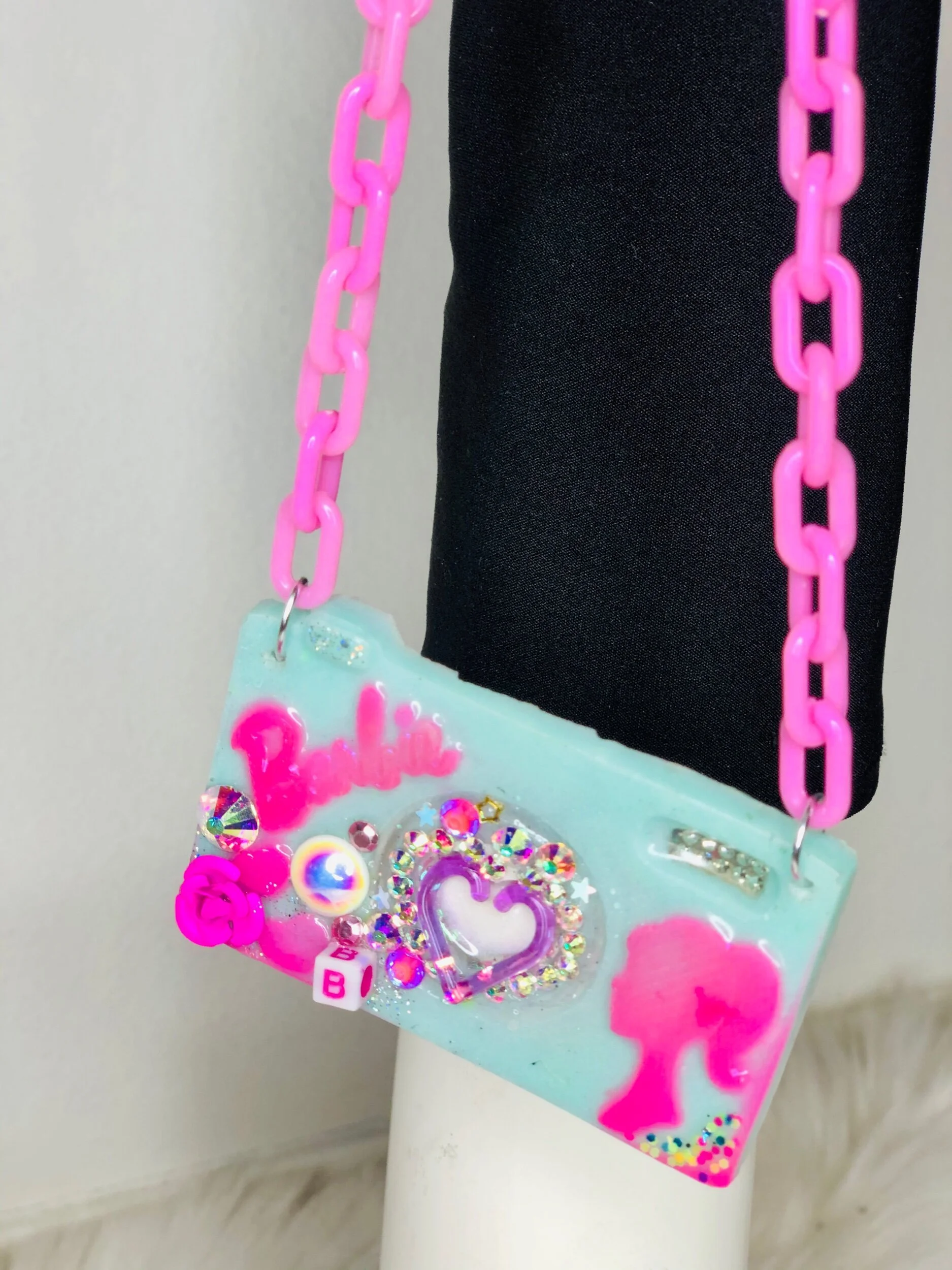 7C3020DF-4389-45D1-982B-30CCC1793639