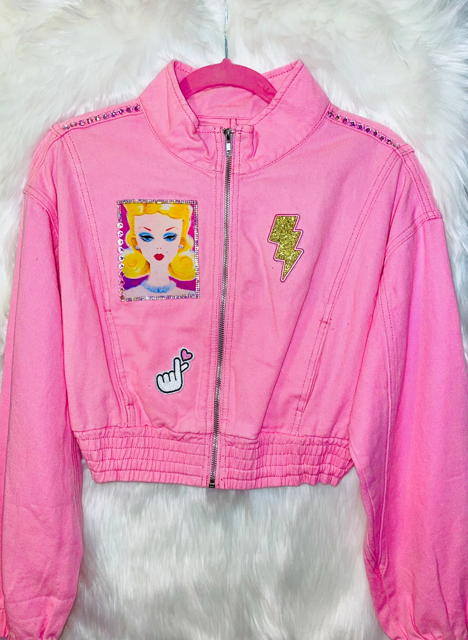 E950FD3F-FBB4-4A00-9CFA-CFA6A01A8B9D