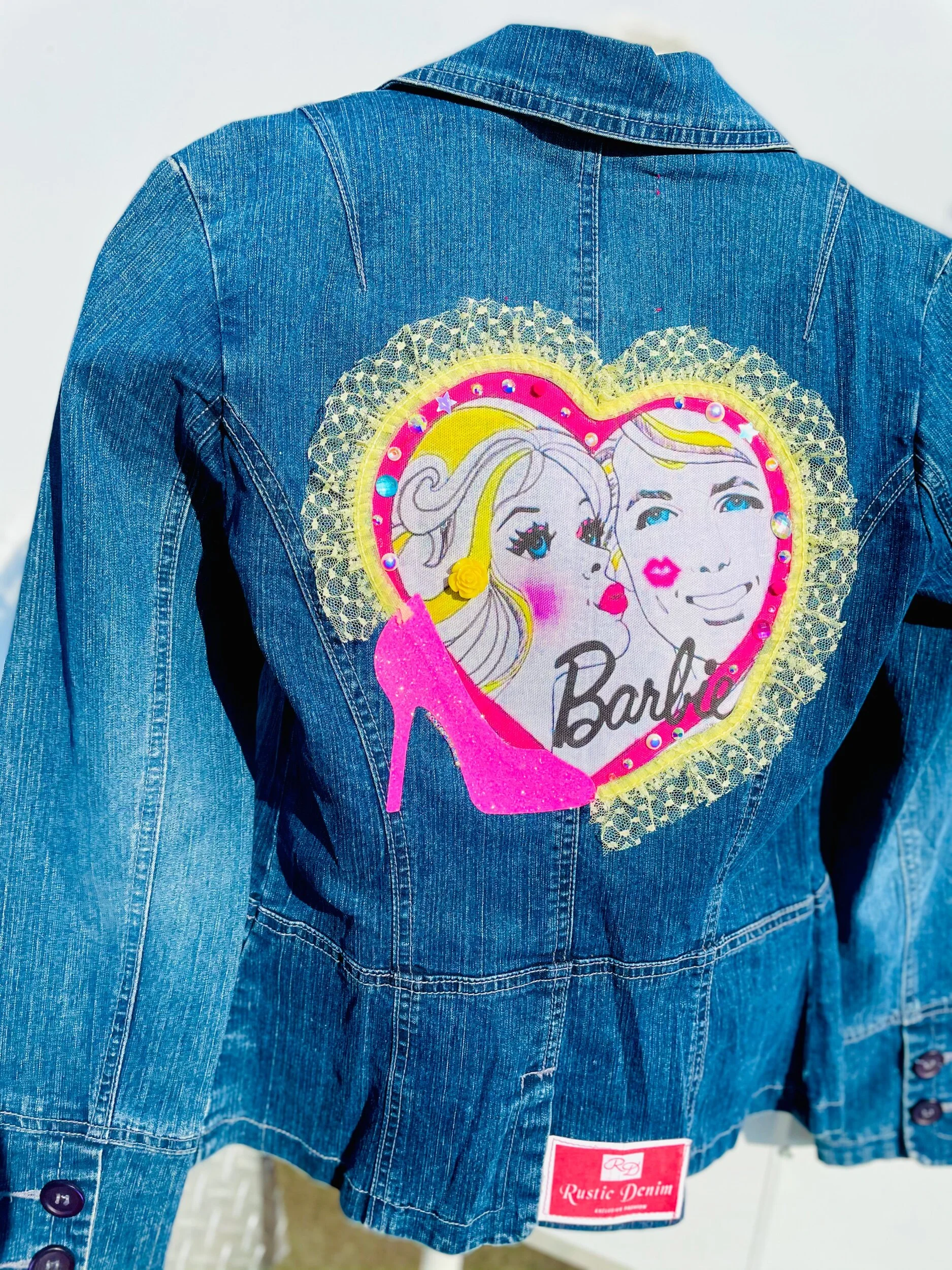 A5D5412B-0CEF-4A9A-AB35-C139F5E77545