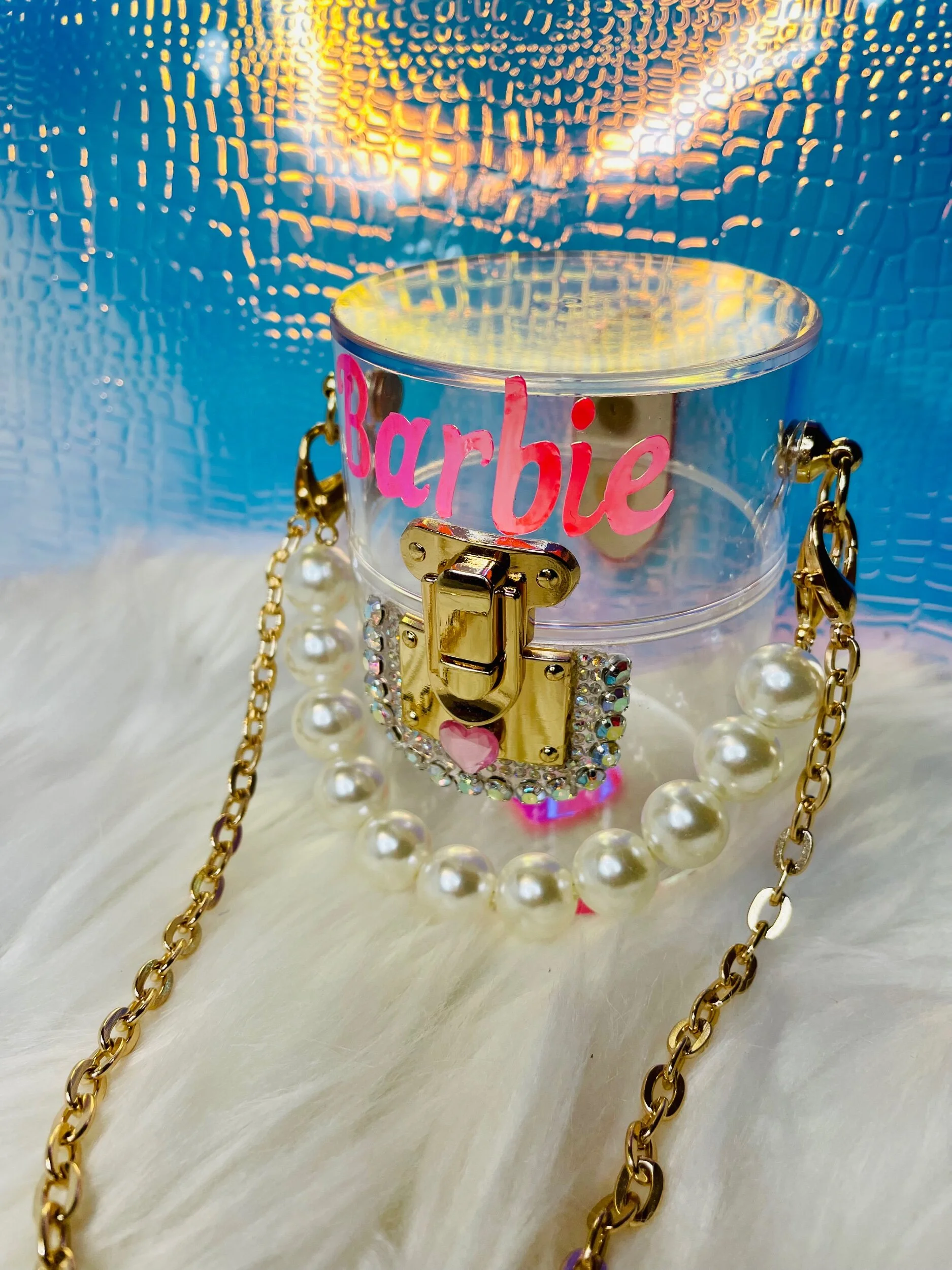 54F09A22-9BDD-4981-89A7-3B6203E10CEA