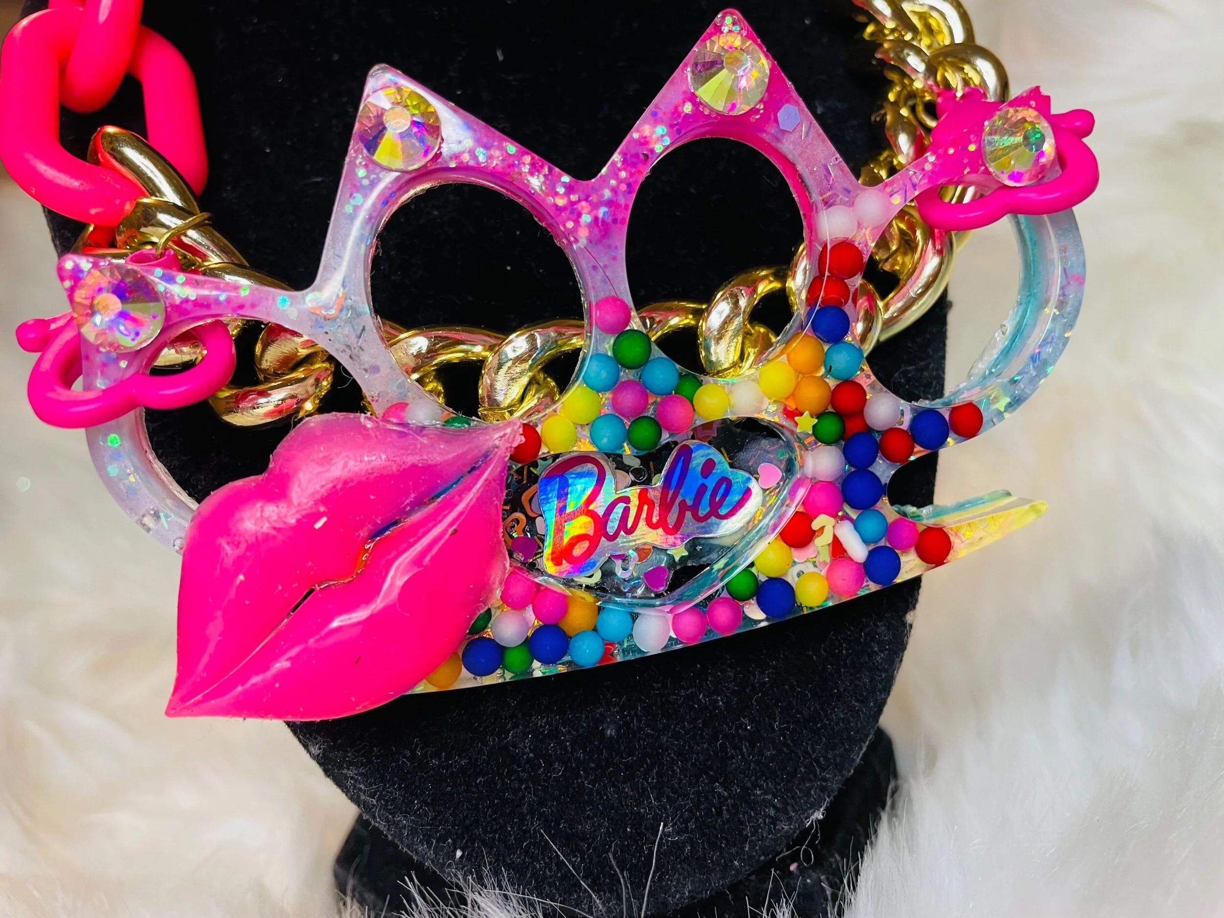 306E66D8-8921-4F1E-BB4F-00F3DEBB95CD