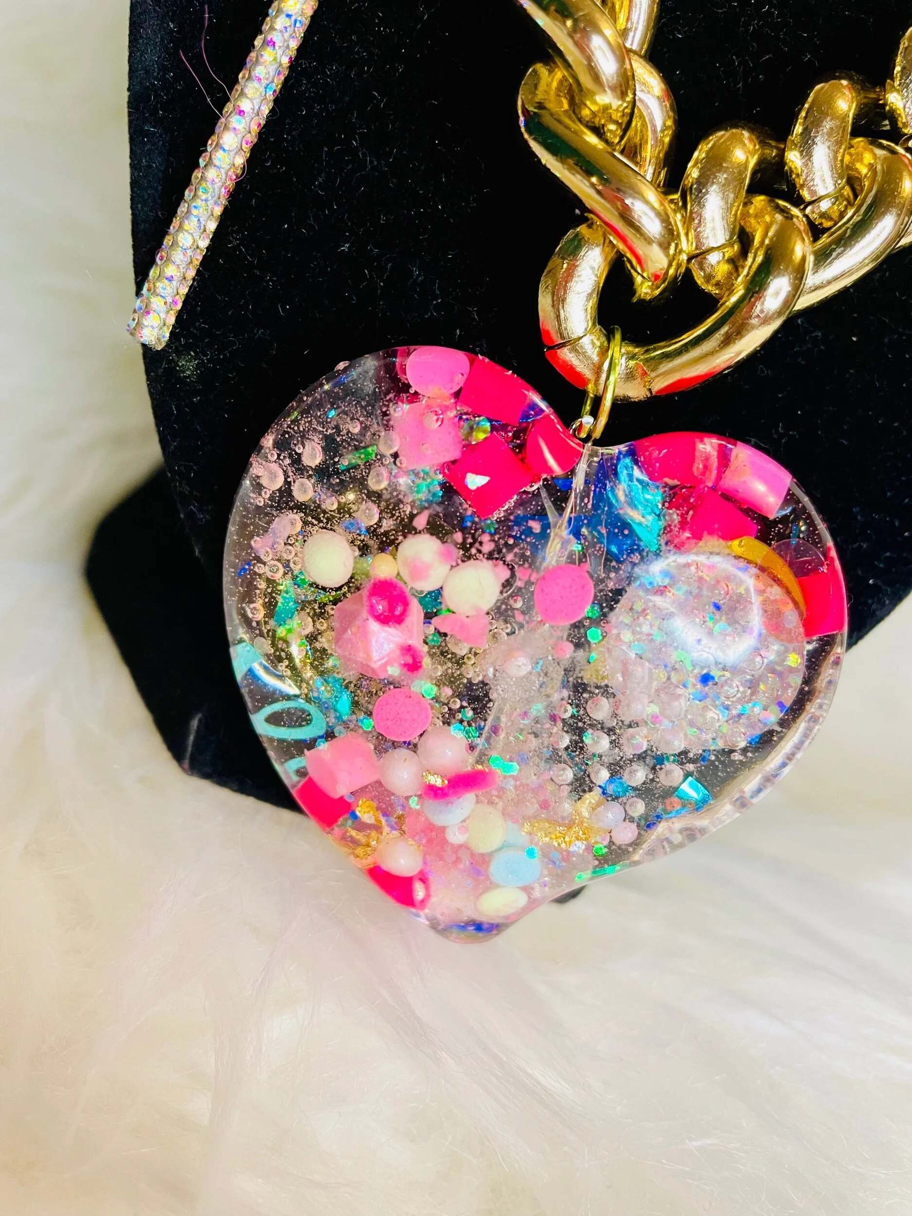 F0EB192C-4398-432F-83C5-19416D49D9DA