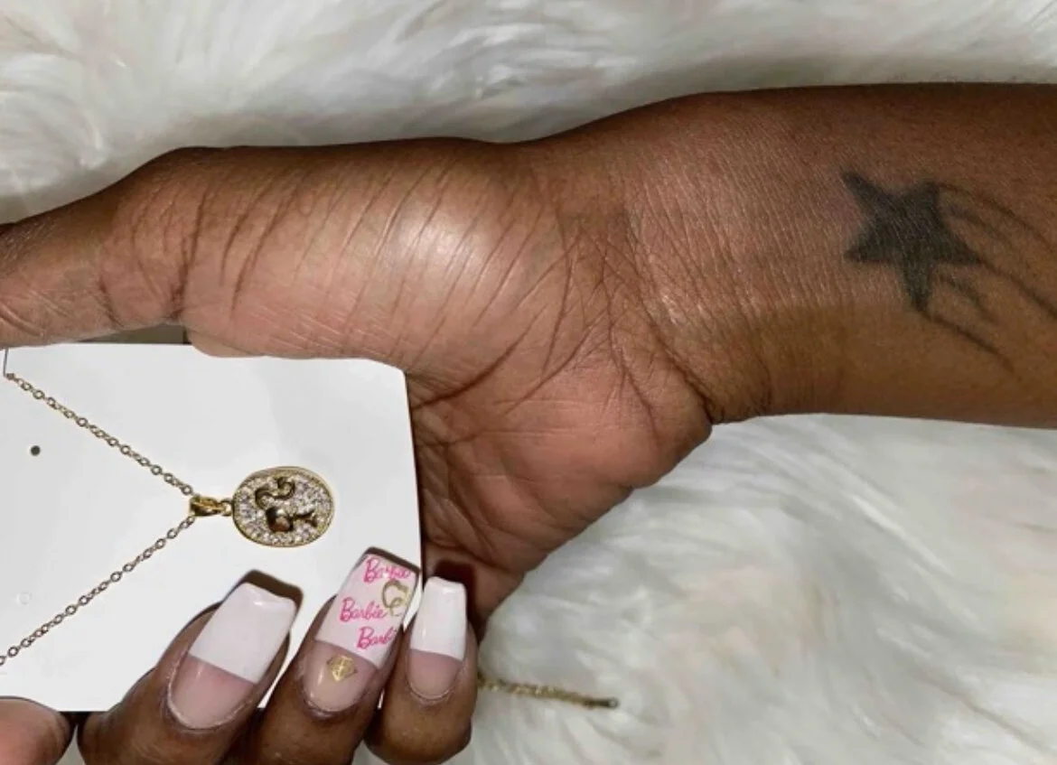 E19D7E7E-11F2-49F7-9789-93C9C07AB37A