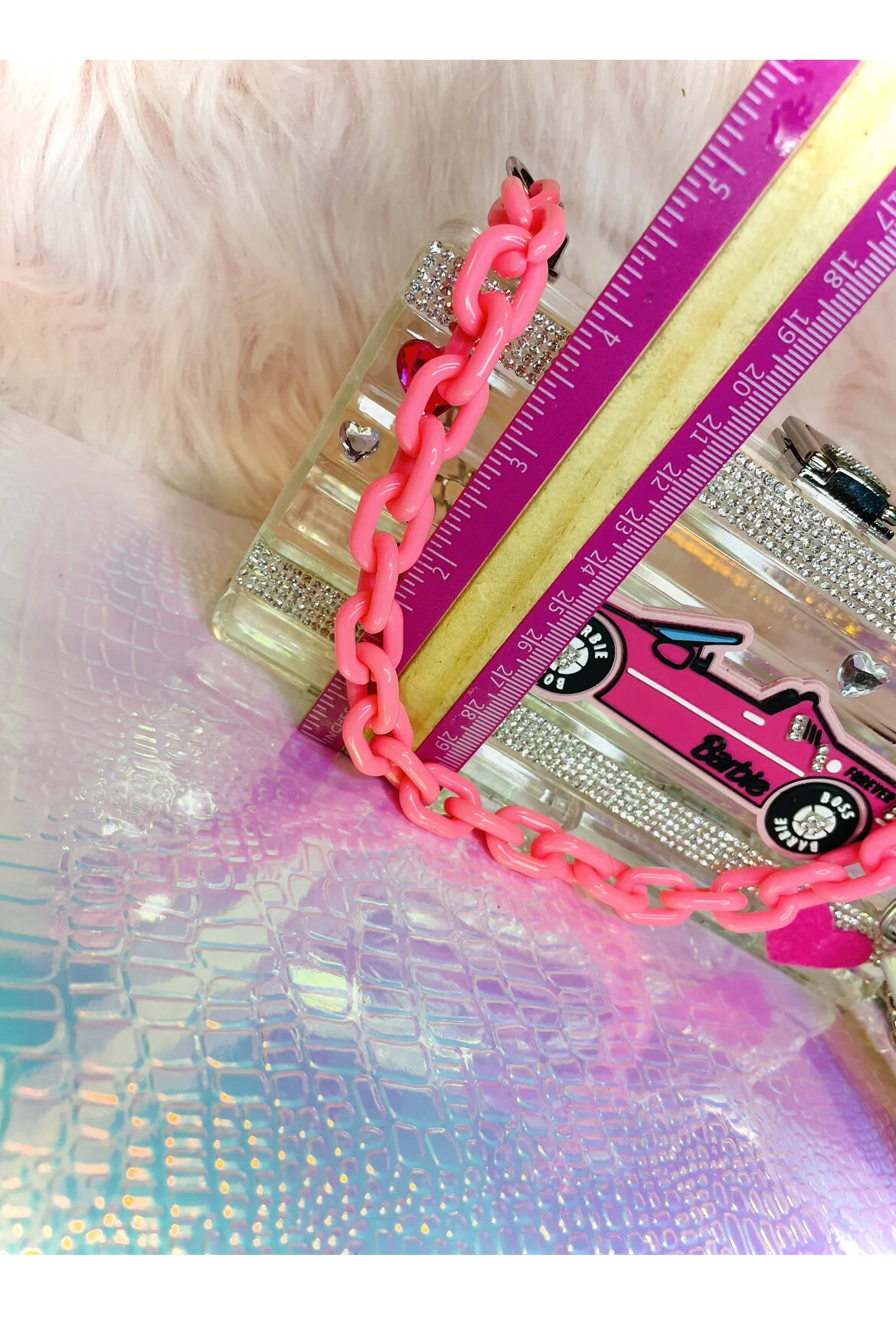 B4A3ACC8-5B5A-4B3A-843F-A792D24795F1