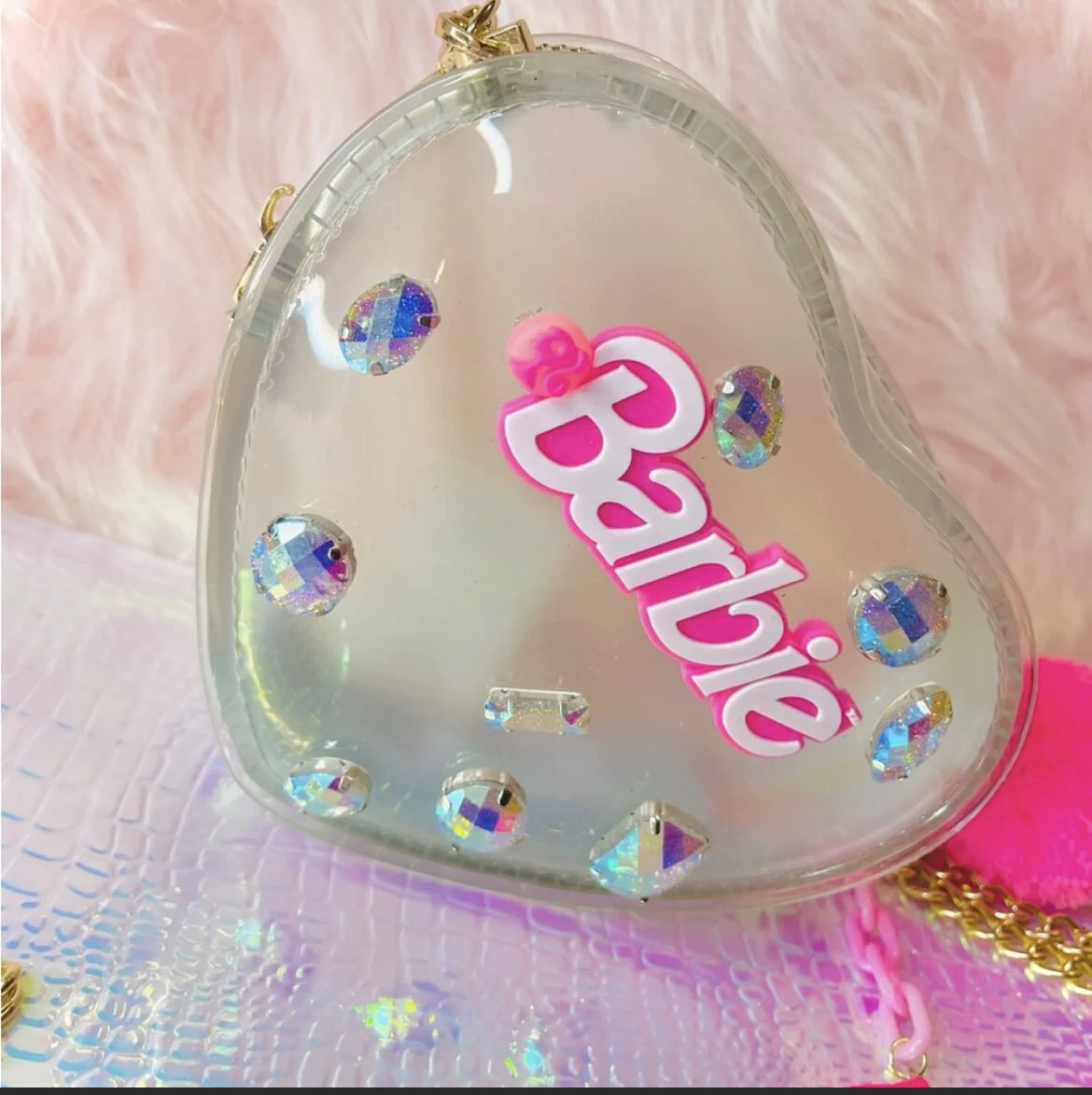 4100441A-63C4-46F5-8413-E488D543C52F