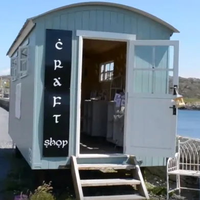 INTO THE (DESIGN) WEST