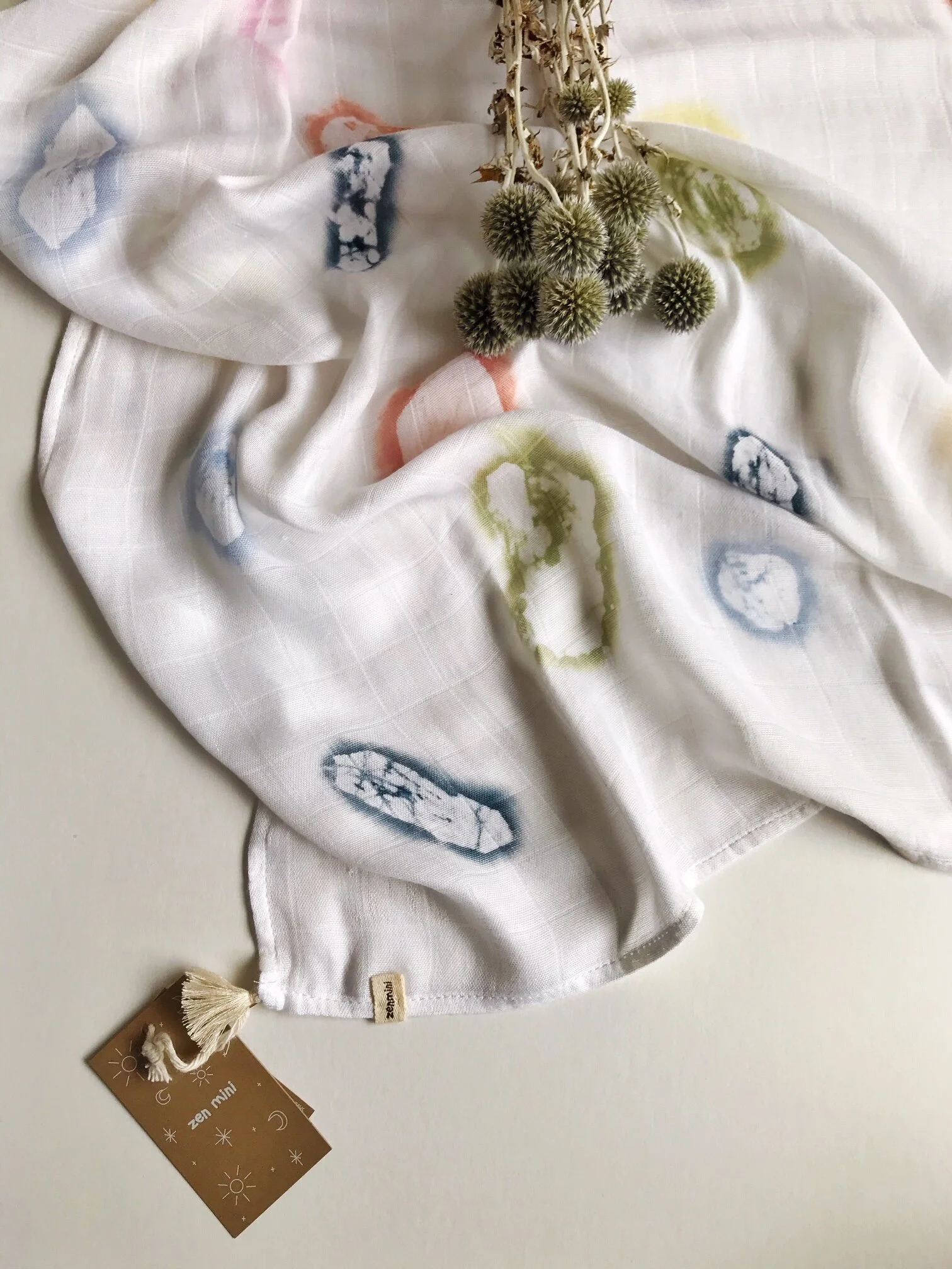 Bamboo Muslin, Crystal- Multi/White