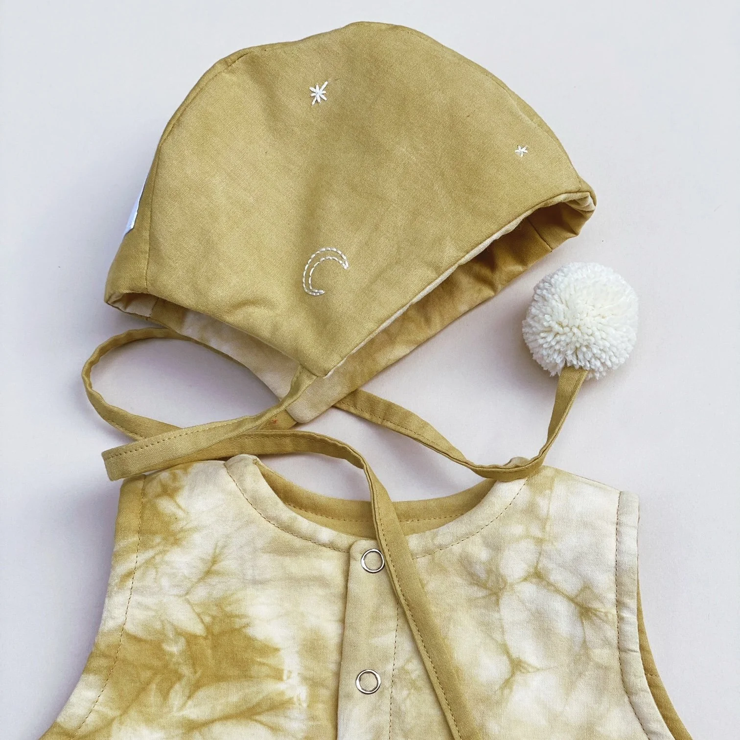 The Bamboo Bonnet- Auric Hemp