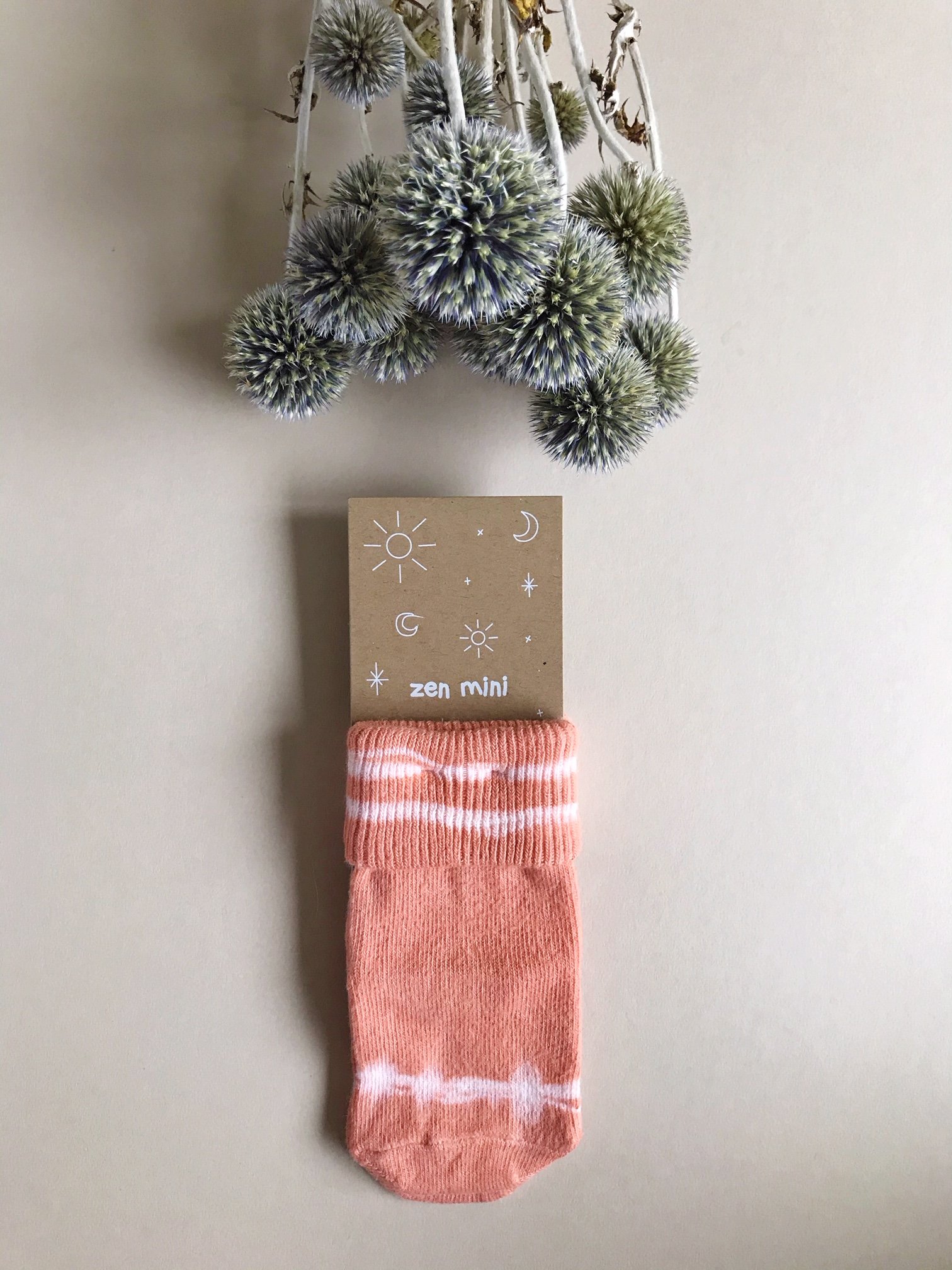 socks henna clay 02.JPG