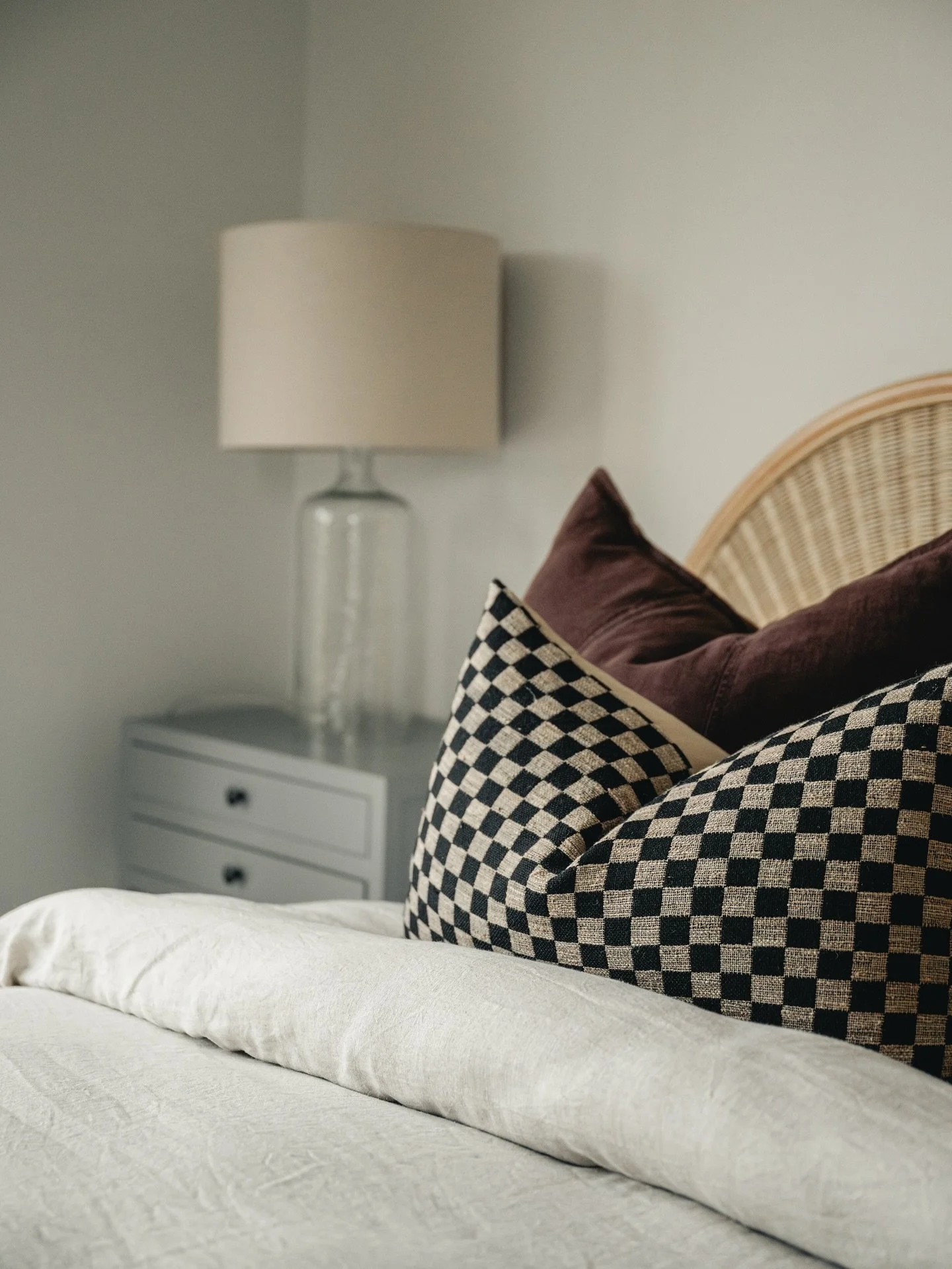 New Years with us at Silver House, Mt Buffalo Road! 

Inside, the home is thoughtfully designed to comfortably accommodate up to 16 guests, making it ideal for extended families, multi-family holidays, group retreats, or celebrations with friends.

E