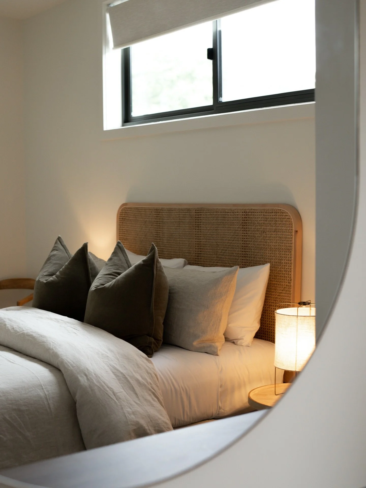 APARTMENTS ON GAVAN 

Email: stay@brightboutiqueaccommodation.com.au 
Phone: 0488 554 888