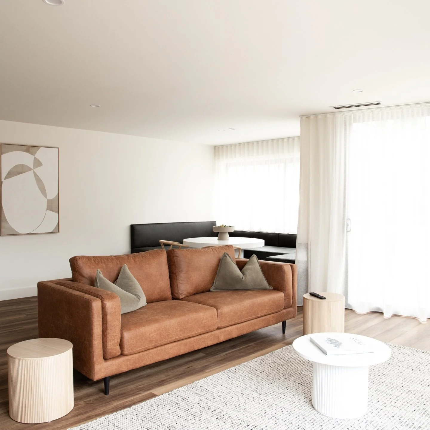 When&rsquo;s the best time to visit us? NOW! 
The weather is warm, school holidays are almost over, long weekend incoming!! 

📍Apartments on Gavan 

Email: stay@brightboutiqueaccommodation.com.au 
Phone: 0488 554 888