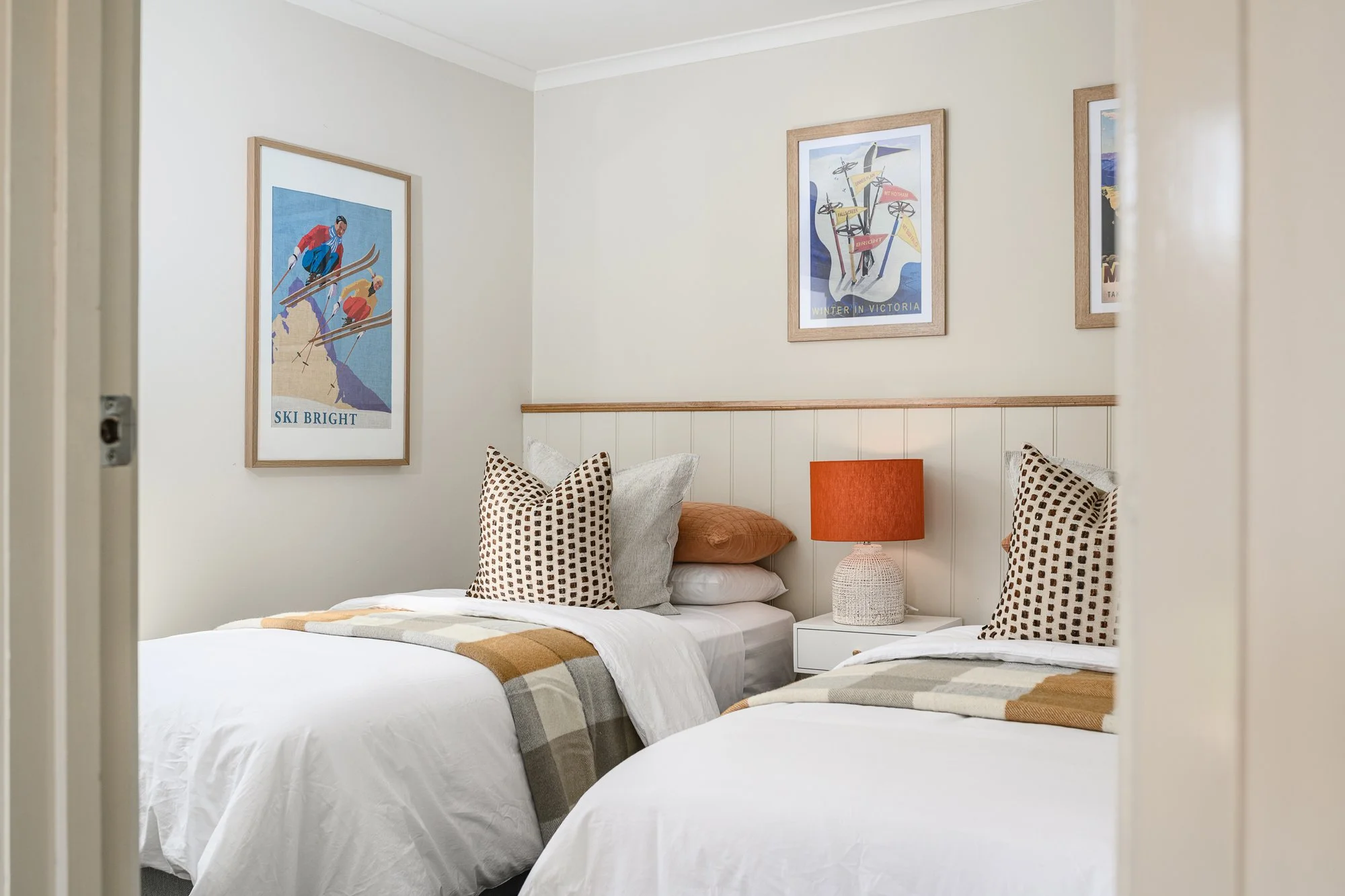 13 Mountbatten Ave-8.jpg