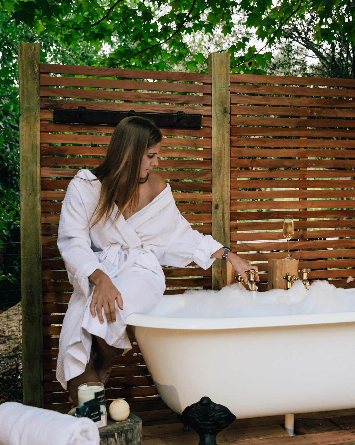 In need of a little retreat? Stay at Upon a Star, Wandiligong 💫