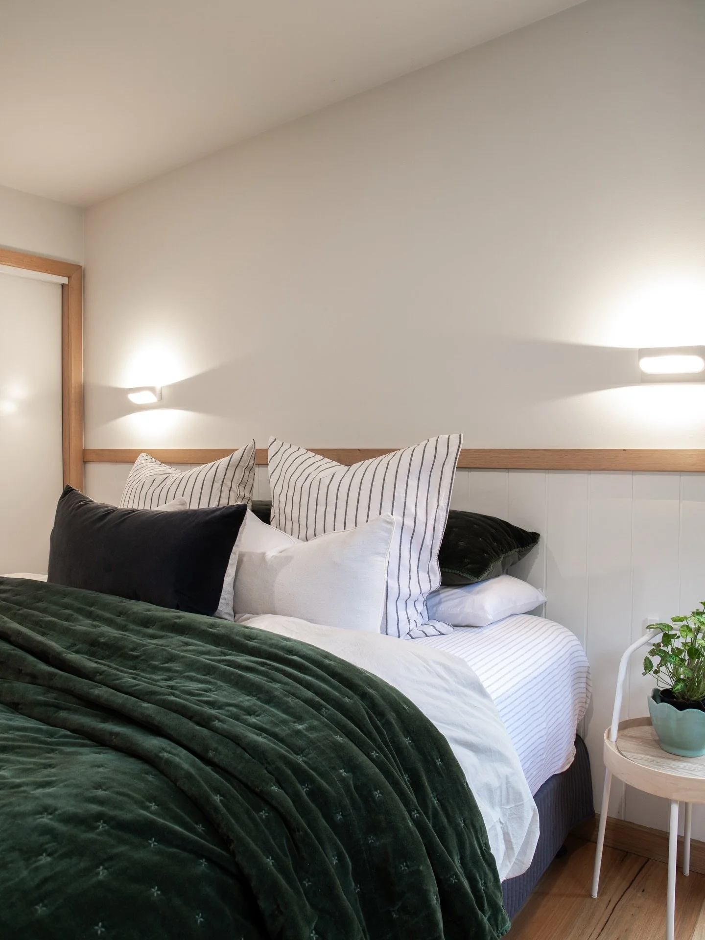 A trip to remember 🌲🎿✨🪵🌟

📍Riverstone, Porepunkah 

Email: stay@brightboutiqueaccommodation.com.au 
Phone: 0488 554 888