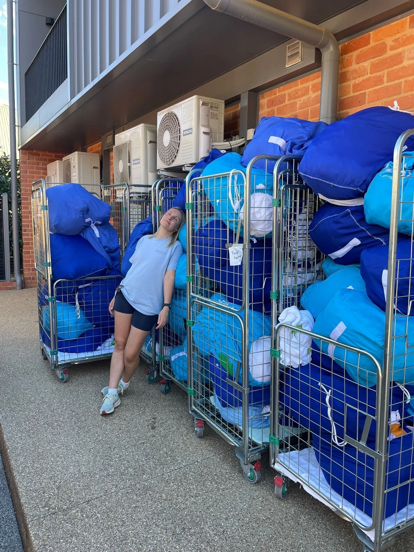 CAMERA ROLL DUMP 📸
We have had a massive few weeks with long weekends, @buffalostampede_au, Easter &amp; school holidays! 

What we have been up too: 
- launched our newest arrival @aspenlodgebright 
- hosted the elites for @buffalostampede_au @sing