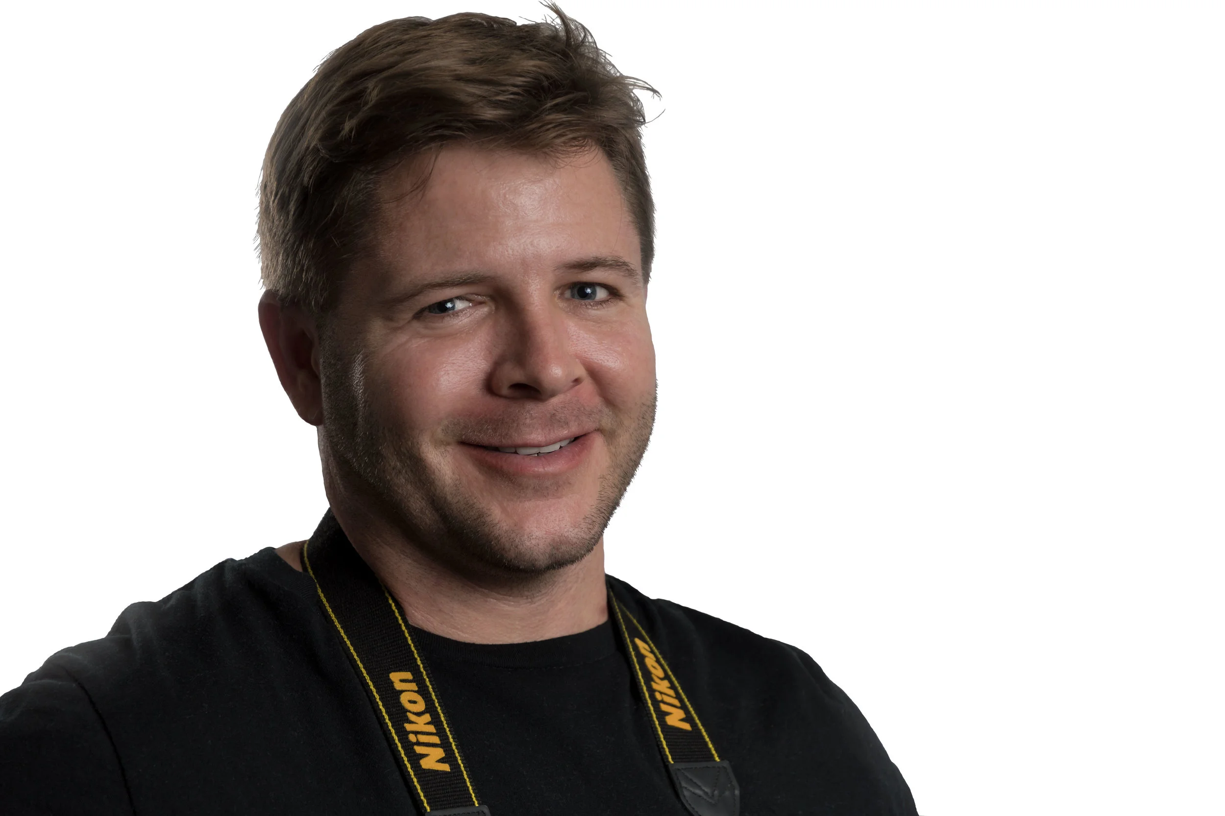 Gold Coast photographer Scott Hardy with his camera.