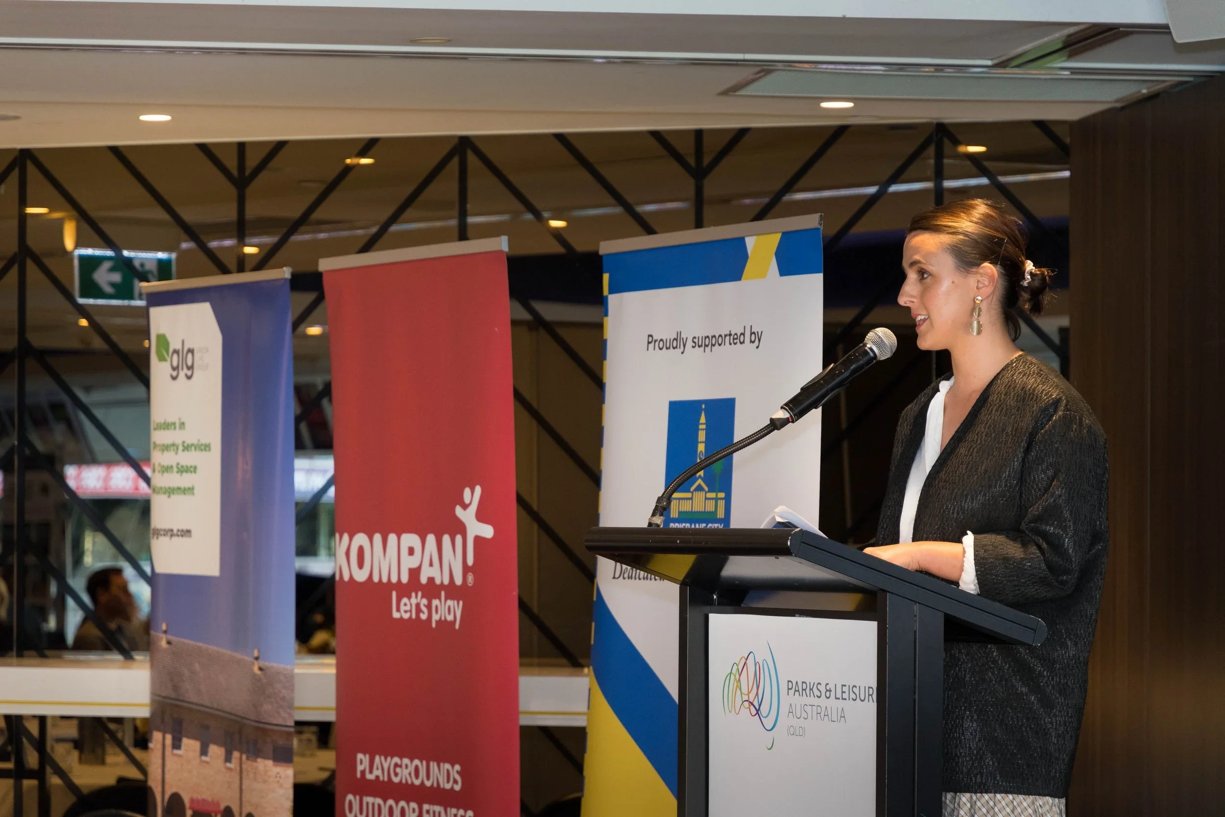 How to Choose an Event Photographer on the Gold Coast