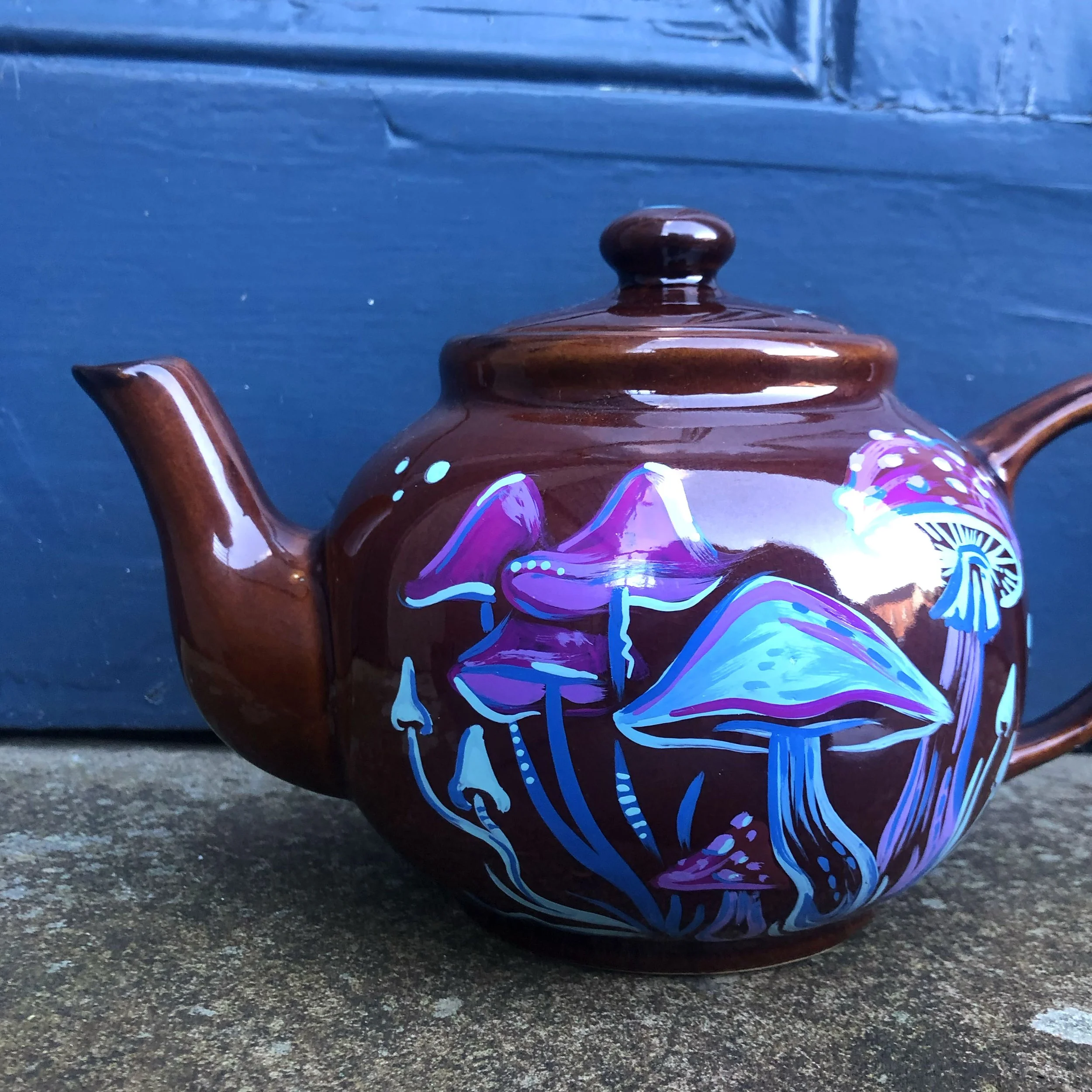 mushroomteapot2.jpg