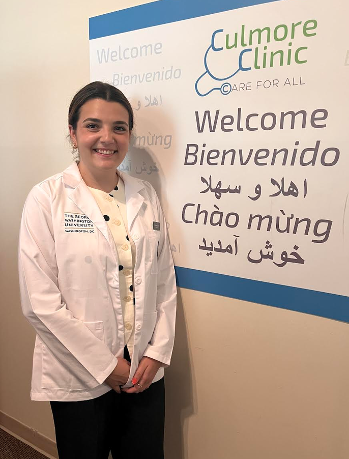 Sinh viên ngành Trợ lý Bác sĩ (PA) có cơ hội thực hành thực tế - Gabby Clancy, PA-S