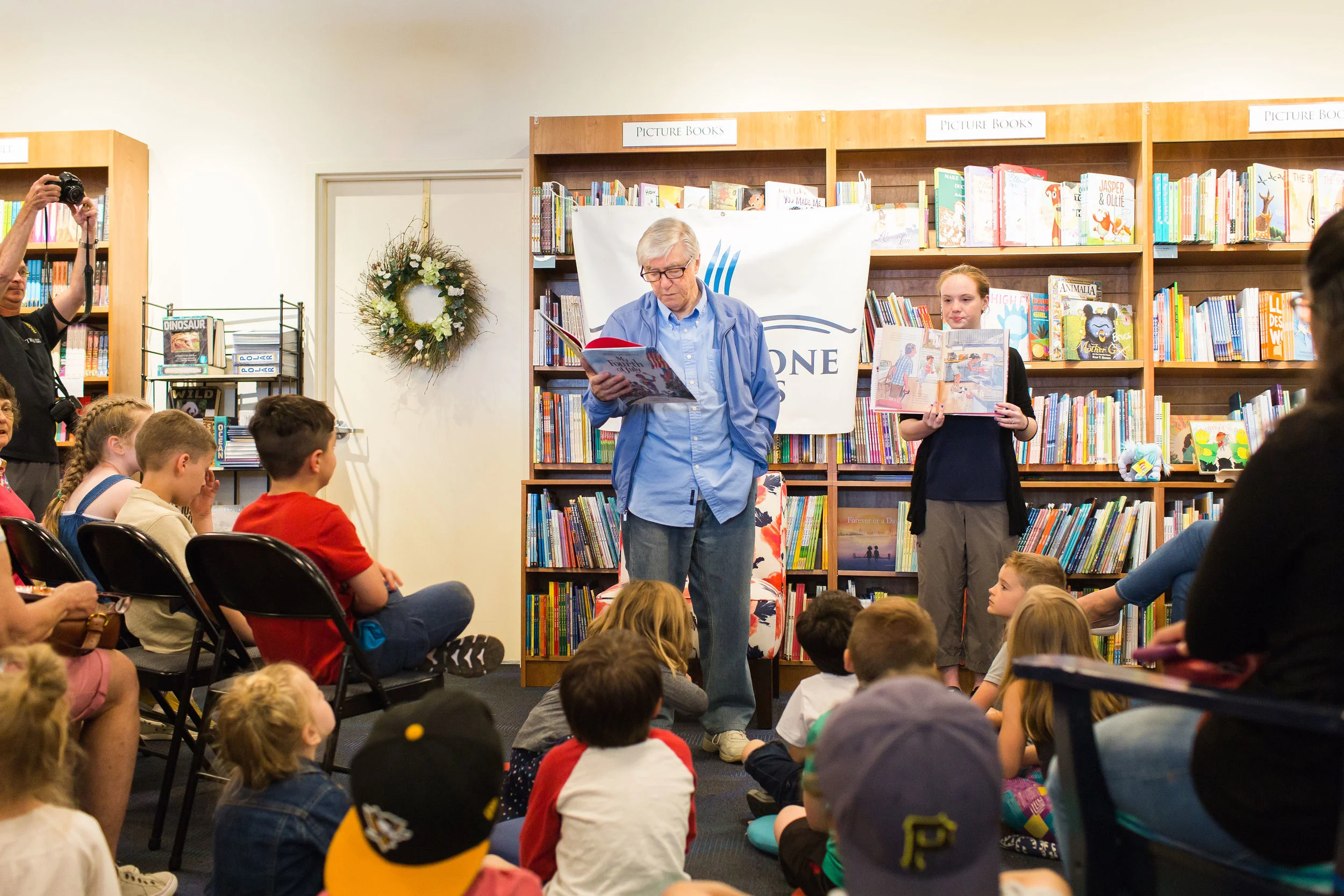 Riverstone Books, Squirrel Hill