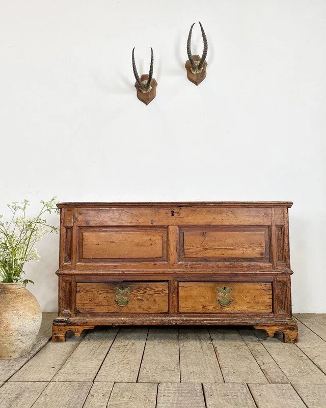 Georgian Antique Rustic Country Farmhouse Mule Chest