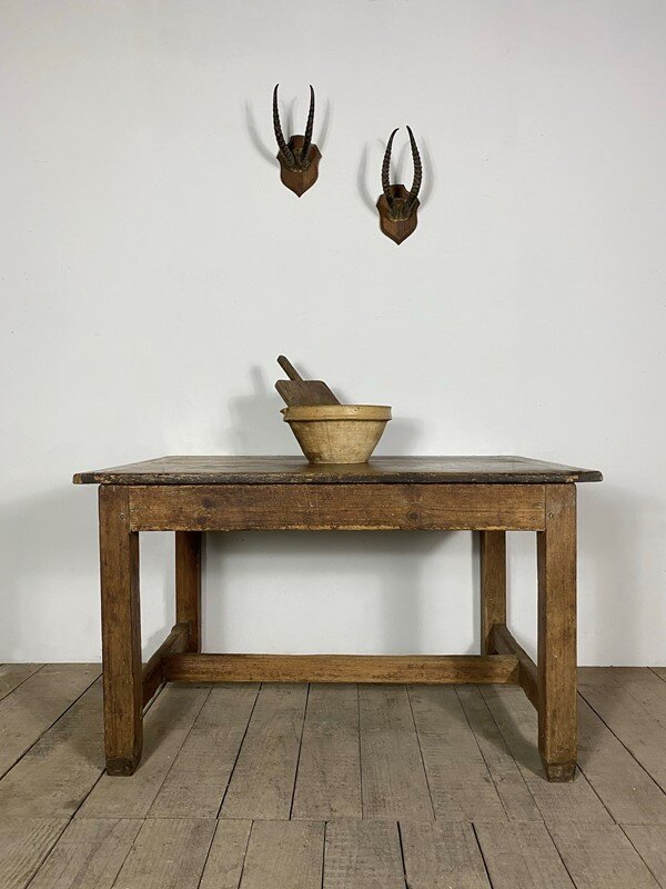 Victorian Rustic Farmhouse Kitchen Island Table Vintage Boathouse Victorian Rustic Farmhouse Kitchen, Antique Kitchen Island With Seating