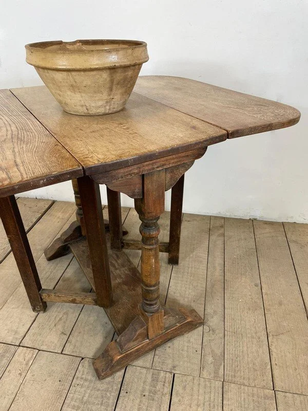 Victorian Antique Oak Drop Leaf Table — Vintage Boathouse
