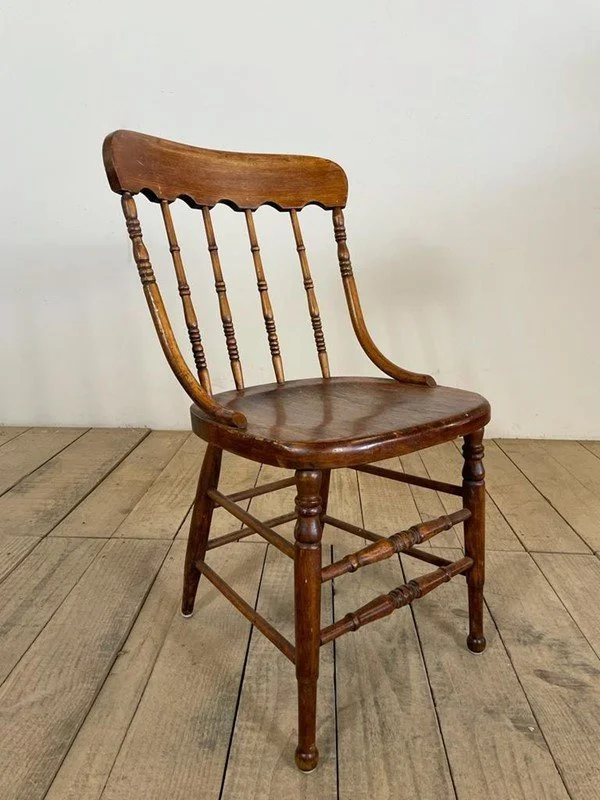Antique Country Farmhouse Oak Chair