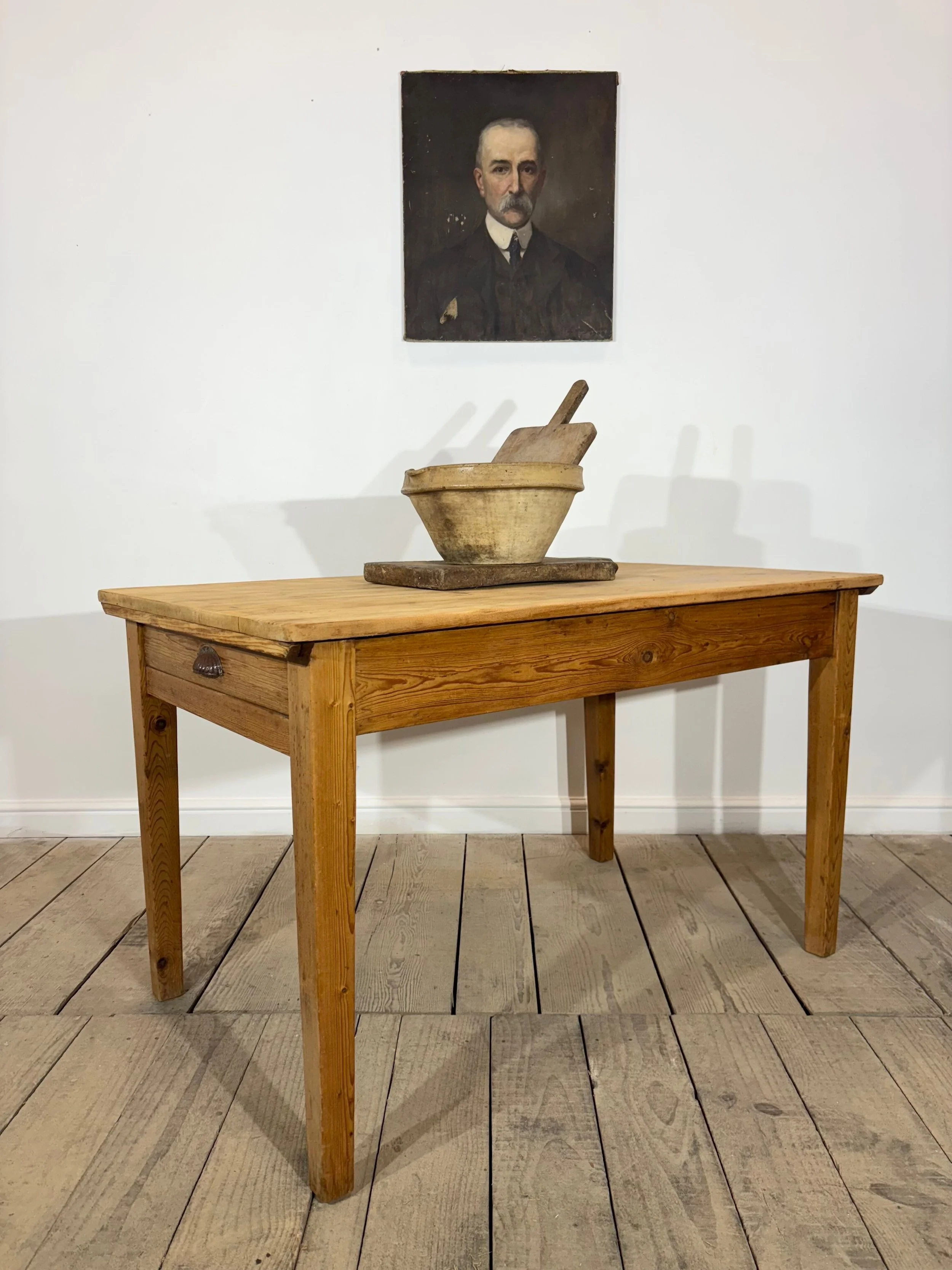 Antique Rustic Pine Country Farmhouse Kitchen Dining Table