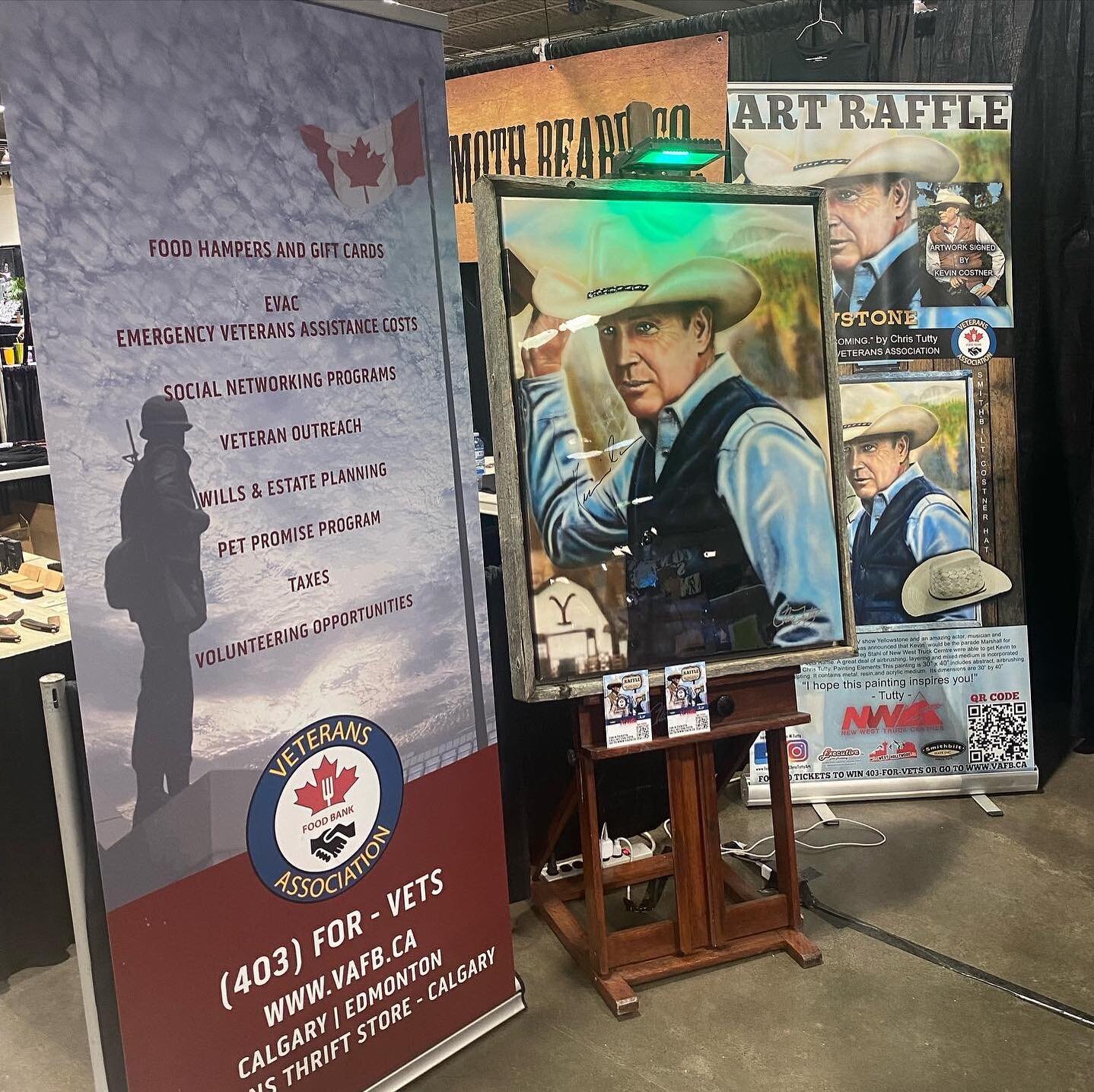 You never know who you will run into !!! @kevincostnermodernwest  come visit Kevin Costner only a month left to get you tickets  on the art raffle in support of @veteransassociationfoodbank Nov 13 Season five we are doing the draw @calgarytattooshow 